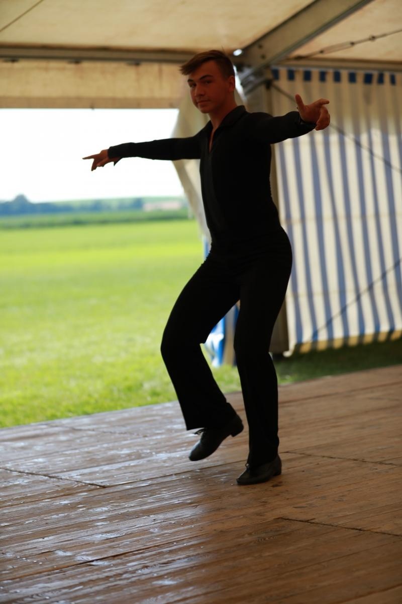 Zdjęcie w galerii na portalu naszraciborz.pl: 100 lat OSP Bojanów. Wesoło i kolorowo na scenie wiadomości z regionu