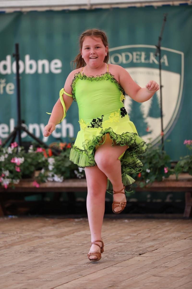 Zdjęcie w galerii na portalu naszraciborz.pl: 100 lat OSP Bojanów. Wesoło i kolorowo na scenie wiadomości z regionu