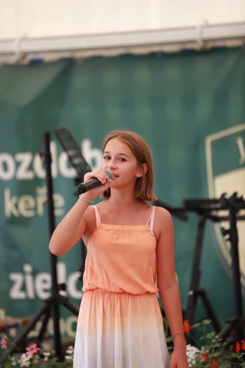 Zdjęcie w galerii na portalu naszraciborz.pl: 100 lat OSP Bojanów. Wesoło i kolorowo na scenie wiadomości z regionu