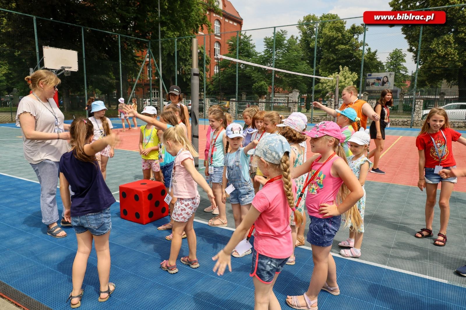 Zdjęcie w galerii na portalu naszraciborz.pl: Baśniowe Lato z Biblioteką w podróży do Norwegii wiadomości z regionu