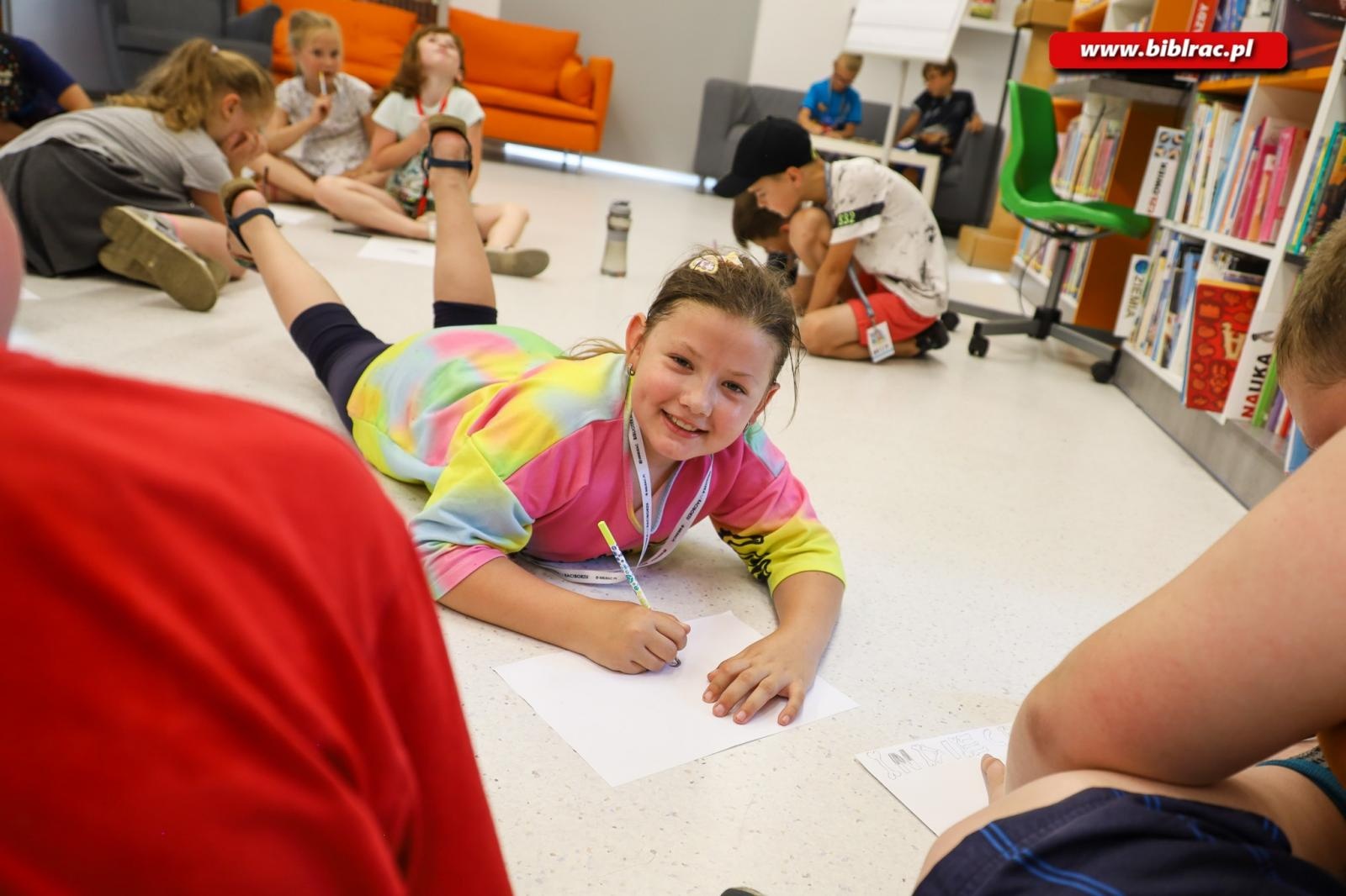 Zdjęcie w galerii na portalu naszraciborz.pl: Baśniowe Lato z Biblioteką w podróży do Norwegii wiadomości z regionu