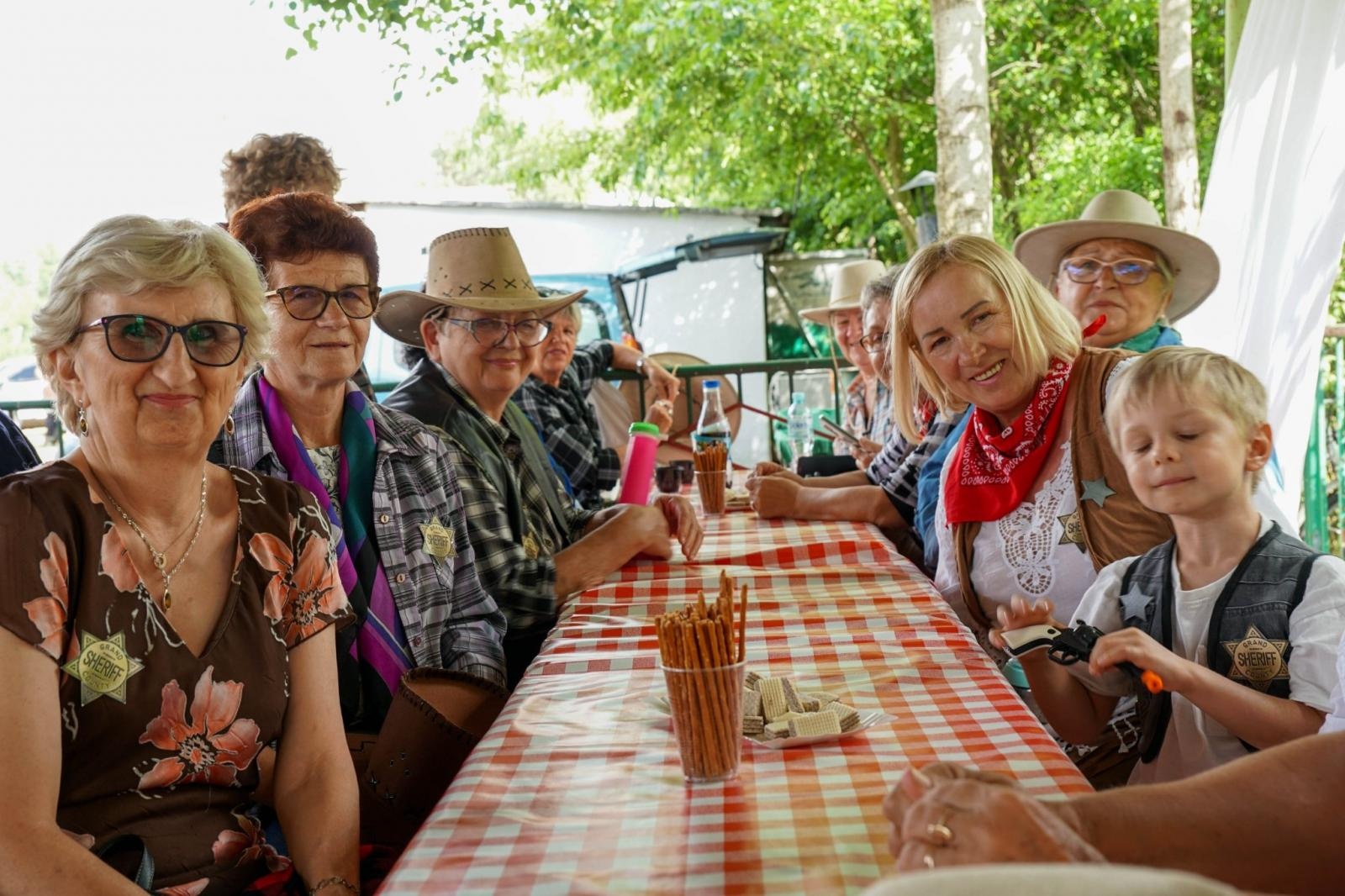 Zdjęcie w galerii na portalu naszraciborz.pl: IV Senioralia w westernowym klimacie [FOTO i WIDEO] wiadomości z regionu