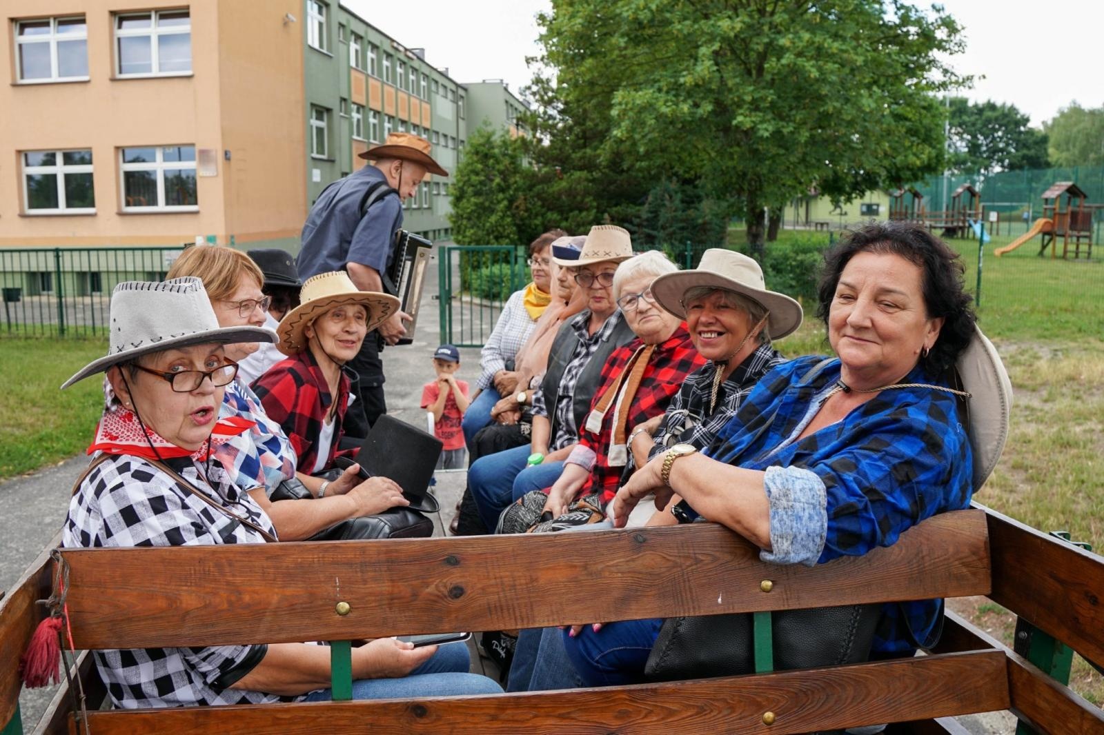 Zdjęcie w galerii na portalu naszraciborz.pl: IV Senioralia w westernowym klimacie [FOTO i WIDEO] wiadomości z regionu