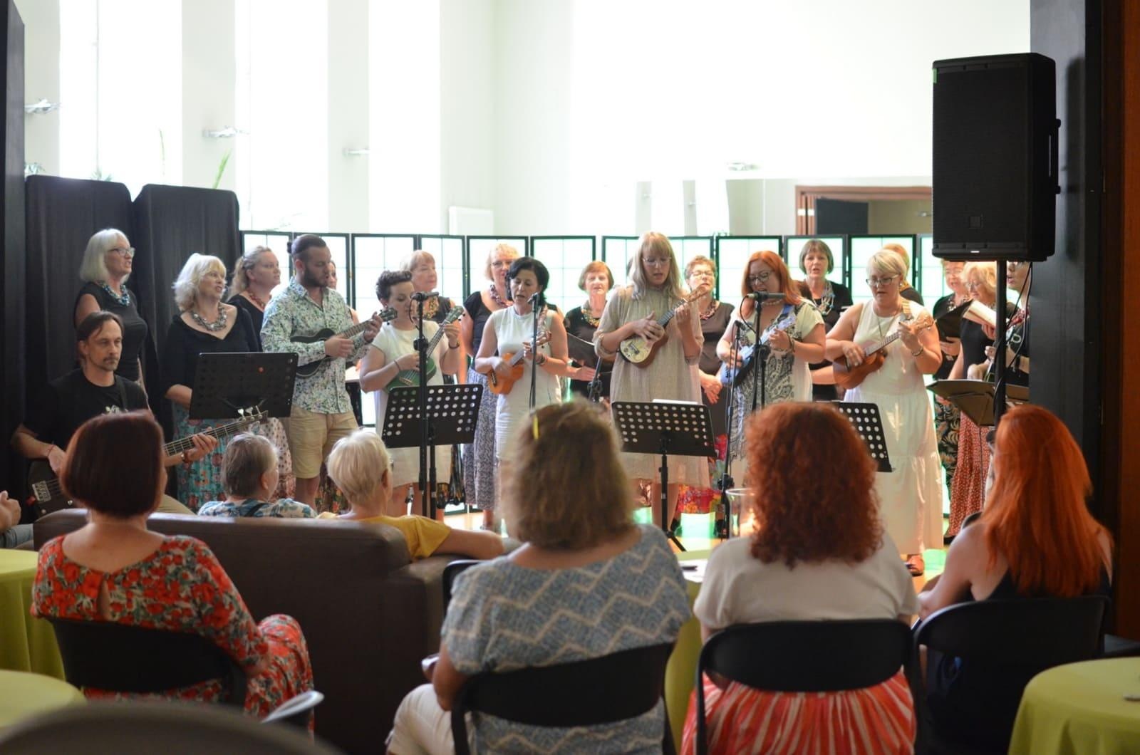 Zdjęcie w galerii na portalu naszraciborz.pl: Radosny jubileusz Chóru VIVO wiadomości z regionu