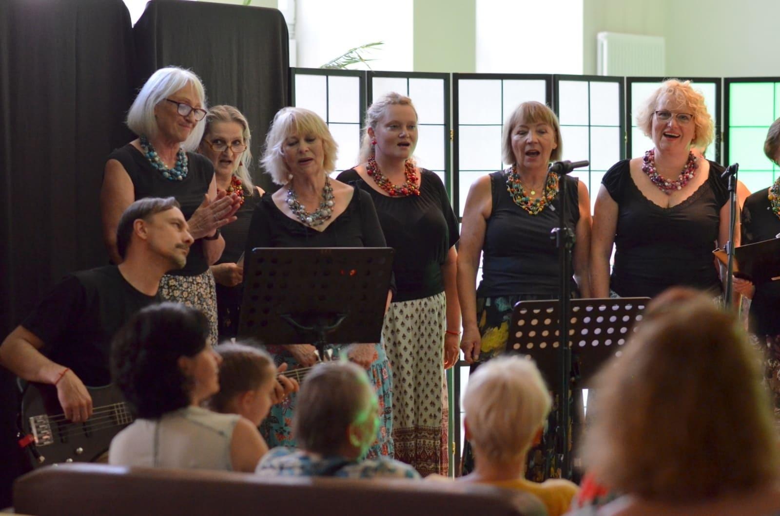 Zdjęcie w galerii na portalu naszraciborz.pl: Radosny jubileusz Chóru VIVO wiadomości z regionu