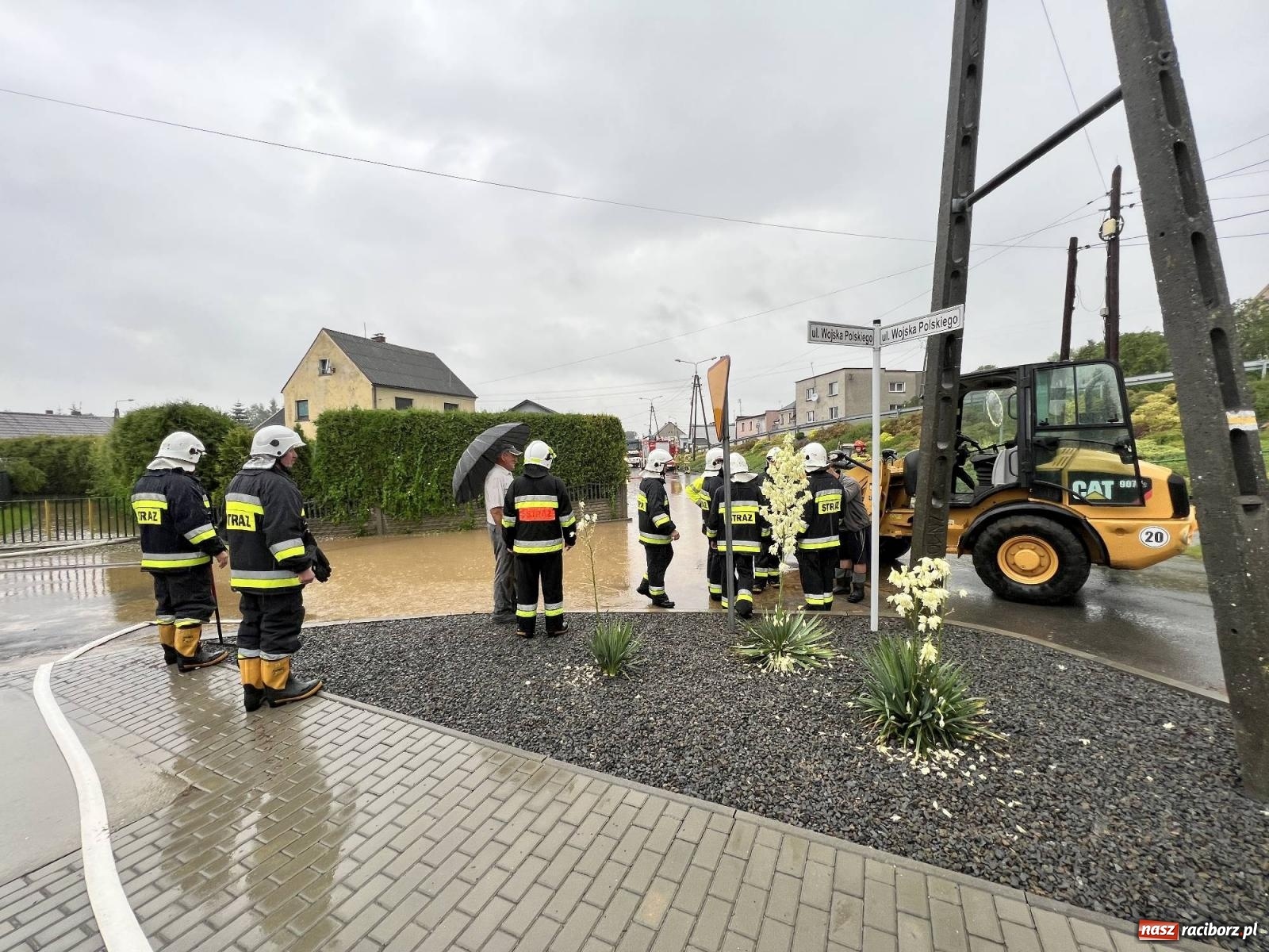 Zdjęcie w galerii na portalu naszraciborz.pl: Podtopienia w Owsiszczach i Krzyżanowicach [FOTO i WIDEO] wiadomości z regionu