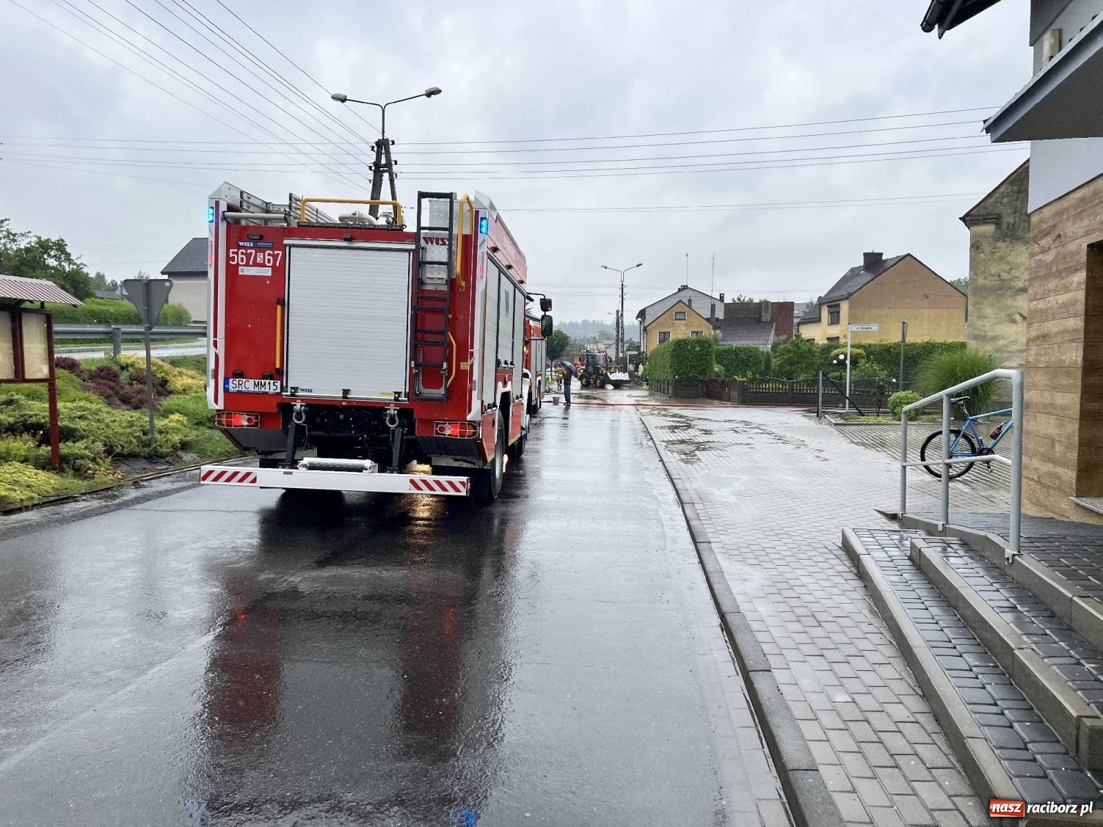 Zdjęcie w galerii na portalu naszraciborz.pl: Podtopienia w Owsiszczach i Krzyżanowicach [FOTO i WIDEO] wiadomości z regionu