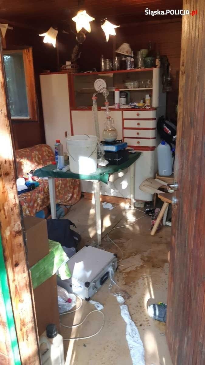 Zdjęcie w galerii na portalu naszraciborz.pl: Śląska policja pomogła rozbić słowacką szajkę producentów narkotyków wiadomości z regionu