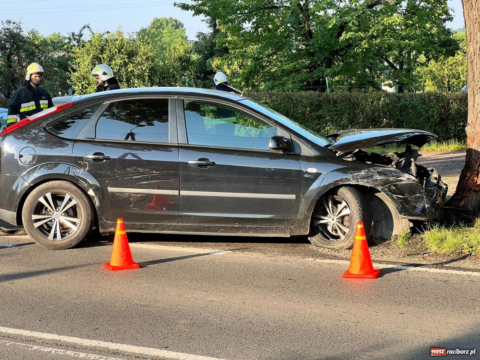 Zdjęcie w galerii na portalu naszraciborz.pl: Ford i toyota zderzyły się na Brzeskiej. Jeden z kierujących pod wpływem! wiadomości z regionu