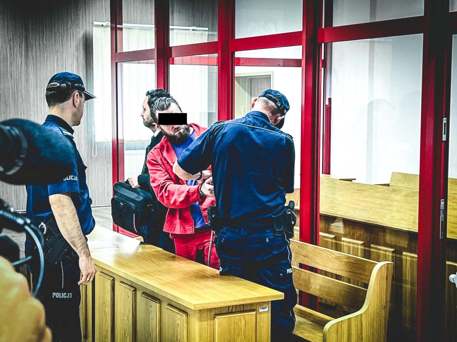 Zdjęcie w galerii na portalu naszraciborz.pl: Kolejna odsłona procesu oskarżonego o zabójstwo asp. Michała Kędzierskiego. Zginąć miał kto inny! wiadomości z regionu