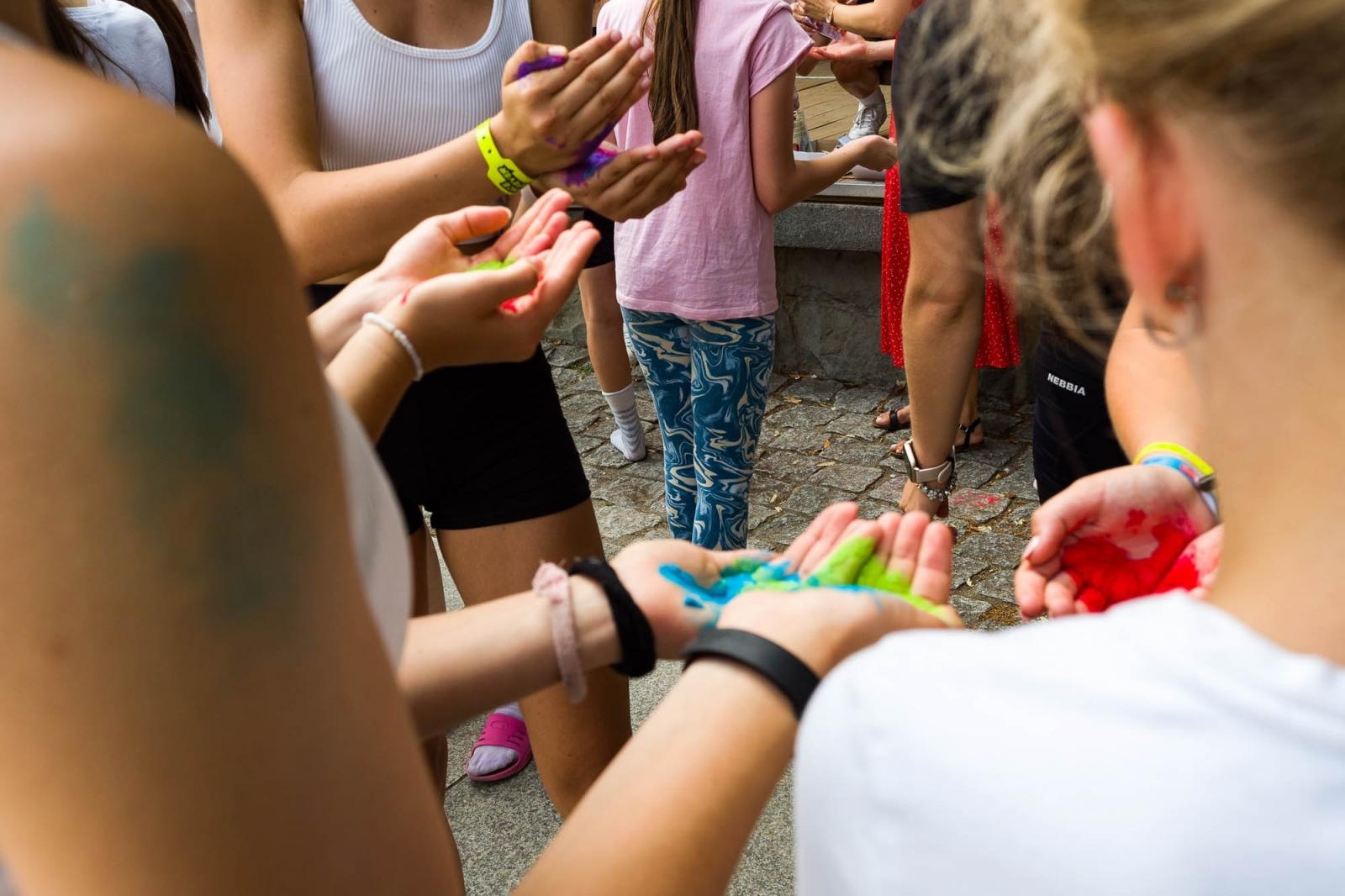 Zdjęcie w galerii na portalu naszraciborz.pl: Kolory życia. Dwudniowe polsko-czeskie warsztaty taneczne w RCK [FOTO] wiadomości z regionu