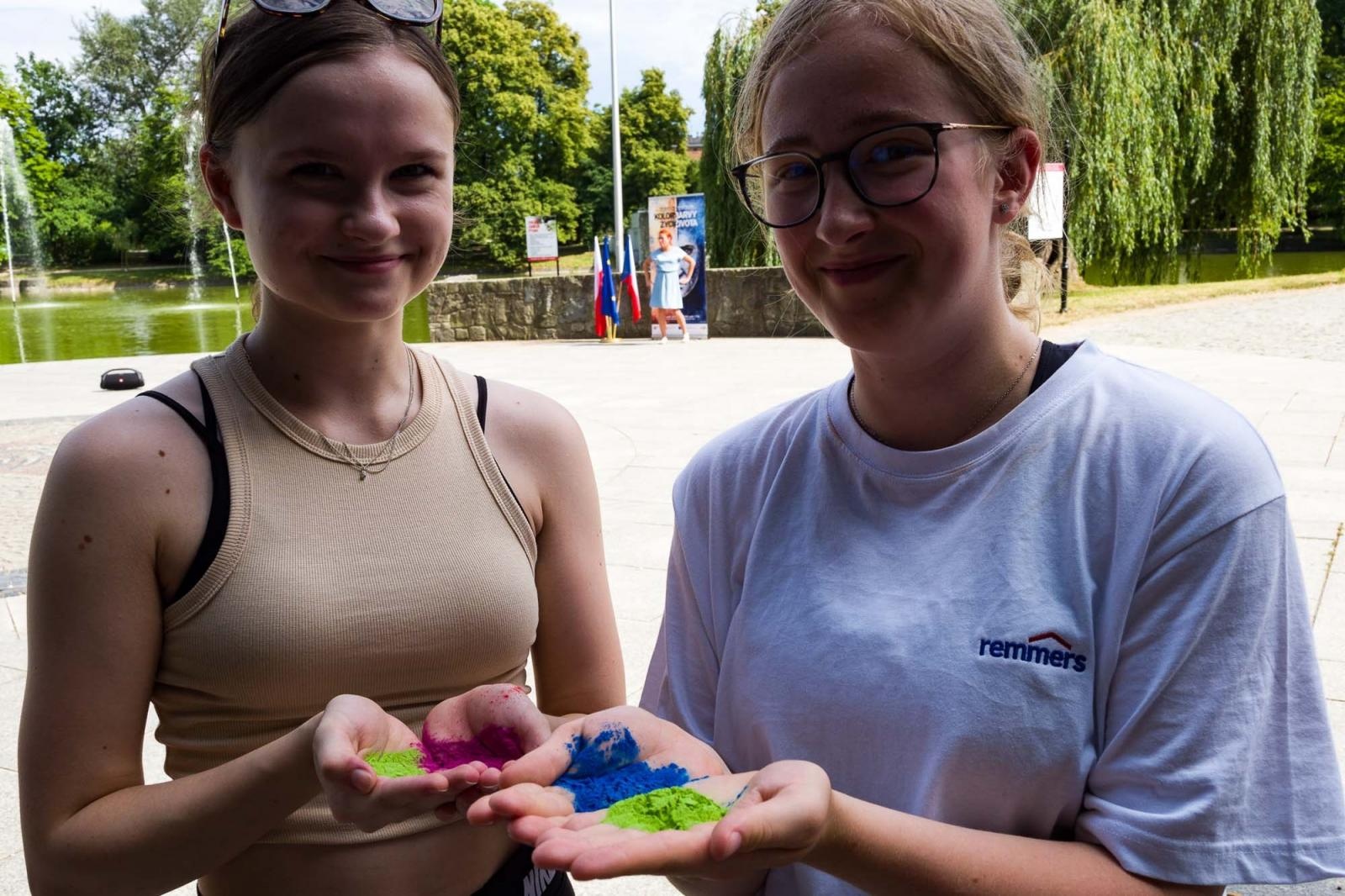 Zdjęcie w galerii na portalu naszraciborz.pl: Kolory życia. Dwudniowe polsko-czeskie warsztaty taneczne w RCK [FOTO] wiadomości z regionu