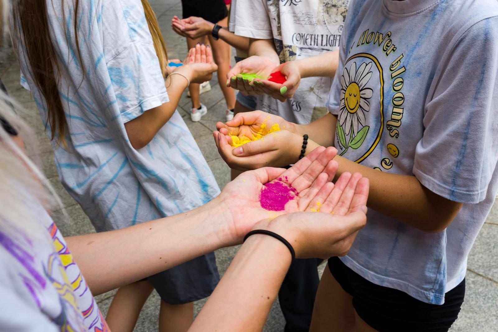 Zdjęcie w galerii na portalu naszraciborz.pl: Kolory życia. Dwudniowe polsko-czeskie warsztaty taneczne w RCK [FOTO] wiadomości z regionu
