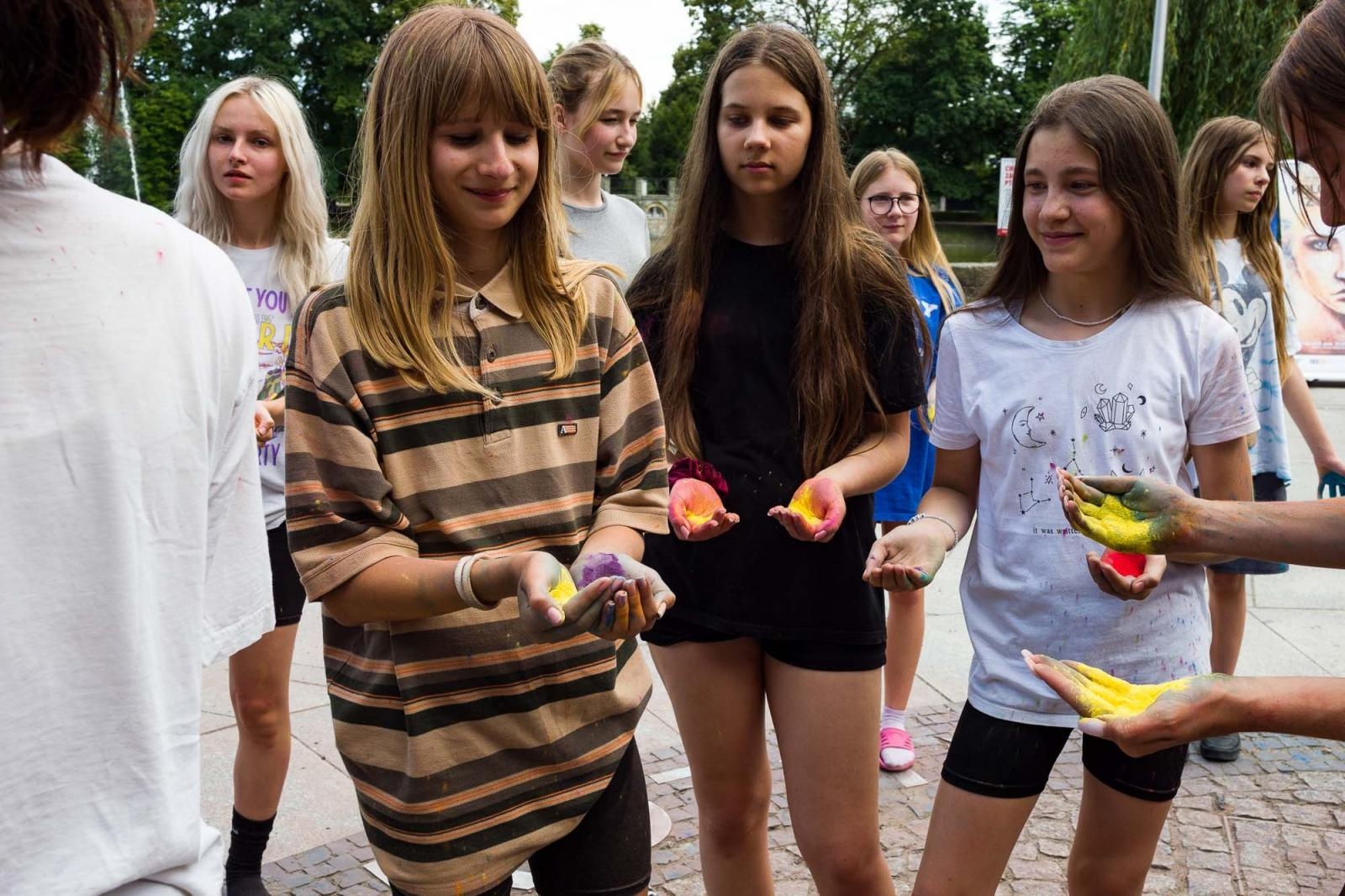 Zdjęcie w galerii na portalu naszraciborz.pl: Kolory życia. Dwudniowe polsko-czeskie warsztaty taneczne w RCK [FOTO] wiadomości z regionu