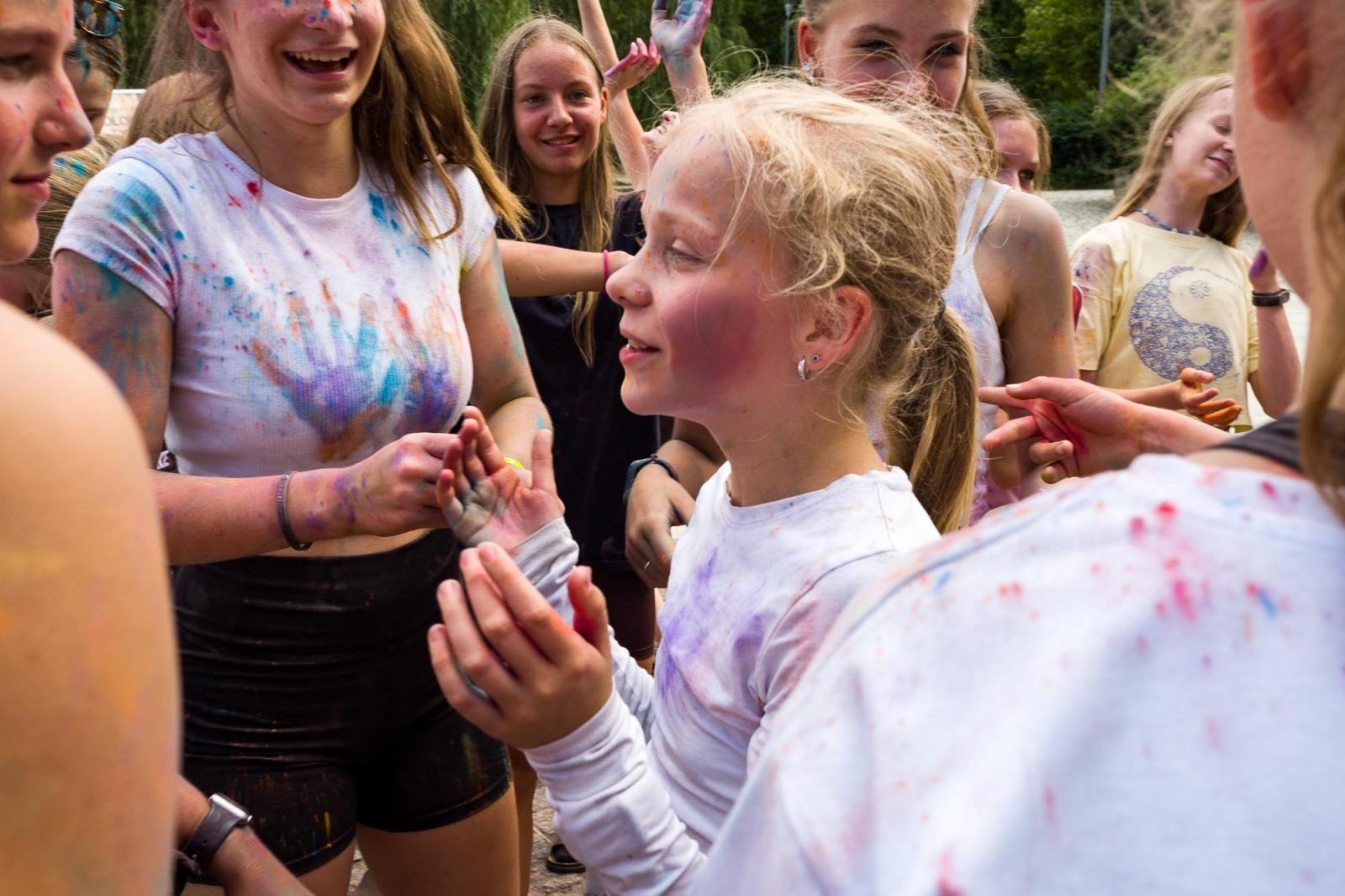 Zdjęcie w galerii na portalu naszraciborz.pl: Kolory życia. Dwudniowe polsko-czeskie warsztaty taneczne w RCK [FOTO] wiadomości z regionu