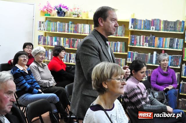 Zdjęcie w galerii na portalu naszraciborz.pl: Małgorzata Niezabitowska w Raciborzu wiadomości z regionu