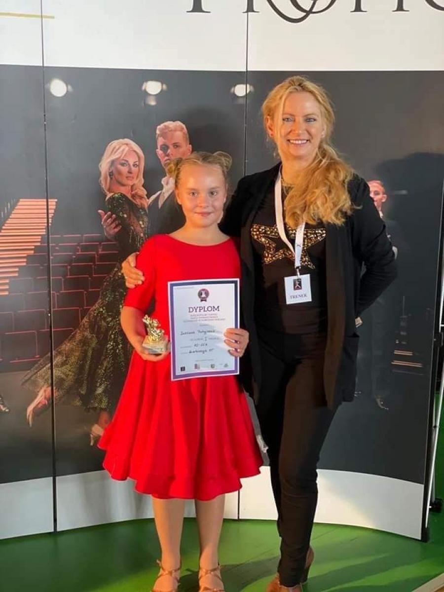 Zdjęcie w galerii na portalu naszraciborz.pl: Taneczne sukcesy Zuzanny Petryszak wiadomości z regionu