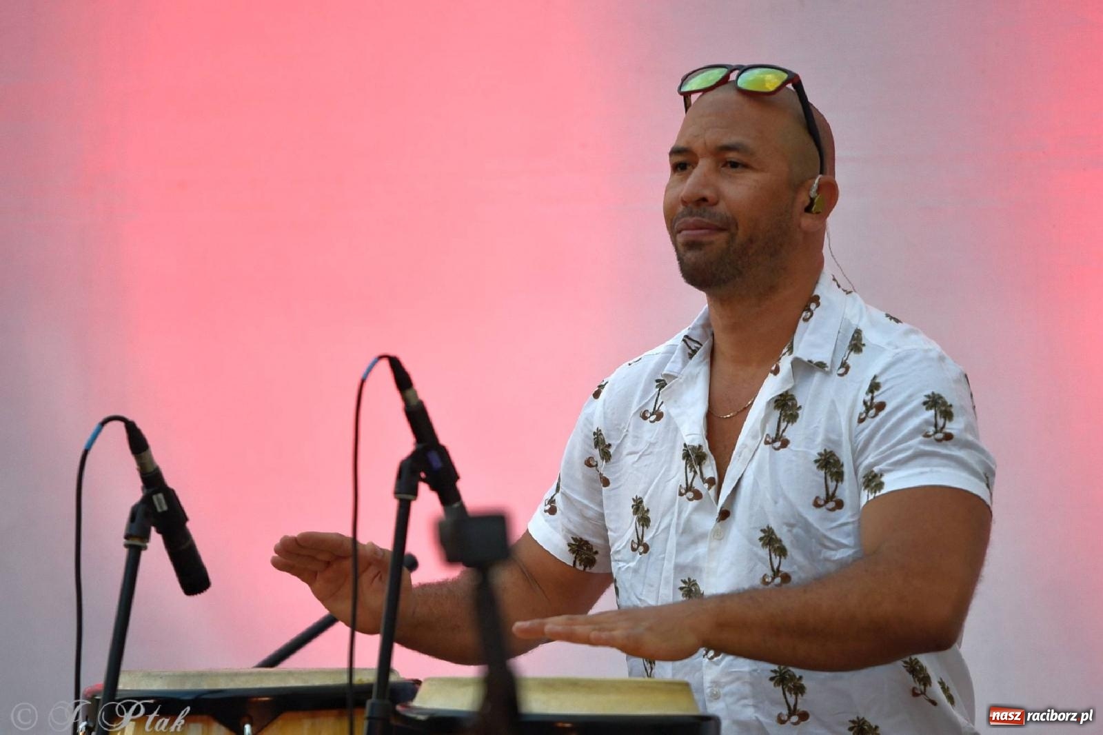 Zdjęcie w galerii na portalu naszraciborz.pl: Kubańskie rytmy rozgrzały raciborskie bulwary [FOTO i WIDEO] wiadomości z regionu