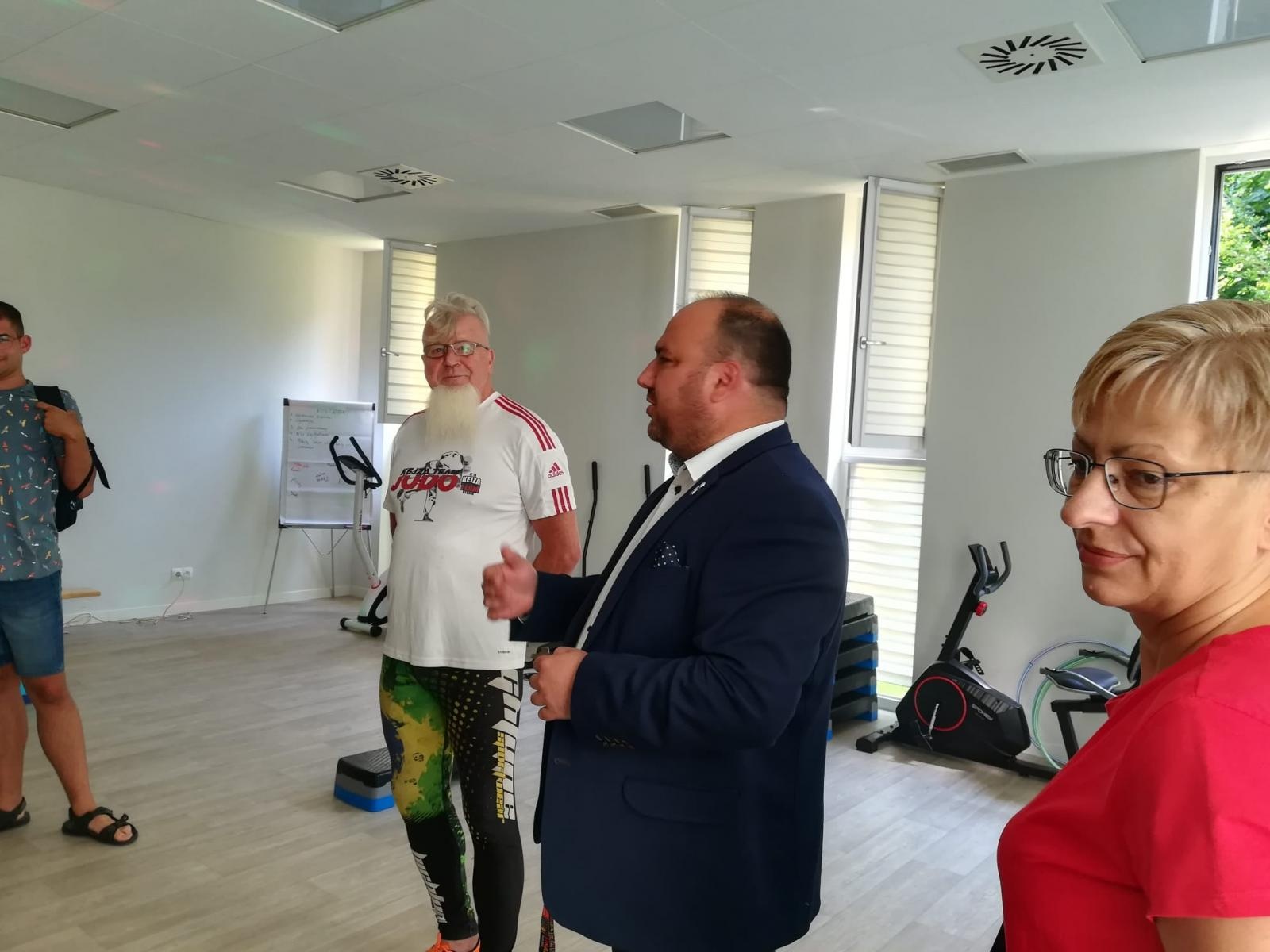 Zdjęcie w galerii na portalu naszraciborz.pl: Rodzice z nadzieją na powstanie Zakładu Aktywności Zawodowej w Raciborzu wiadomości z regionu