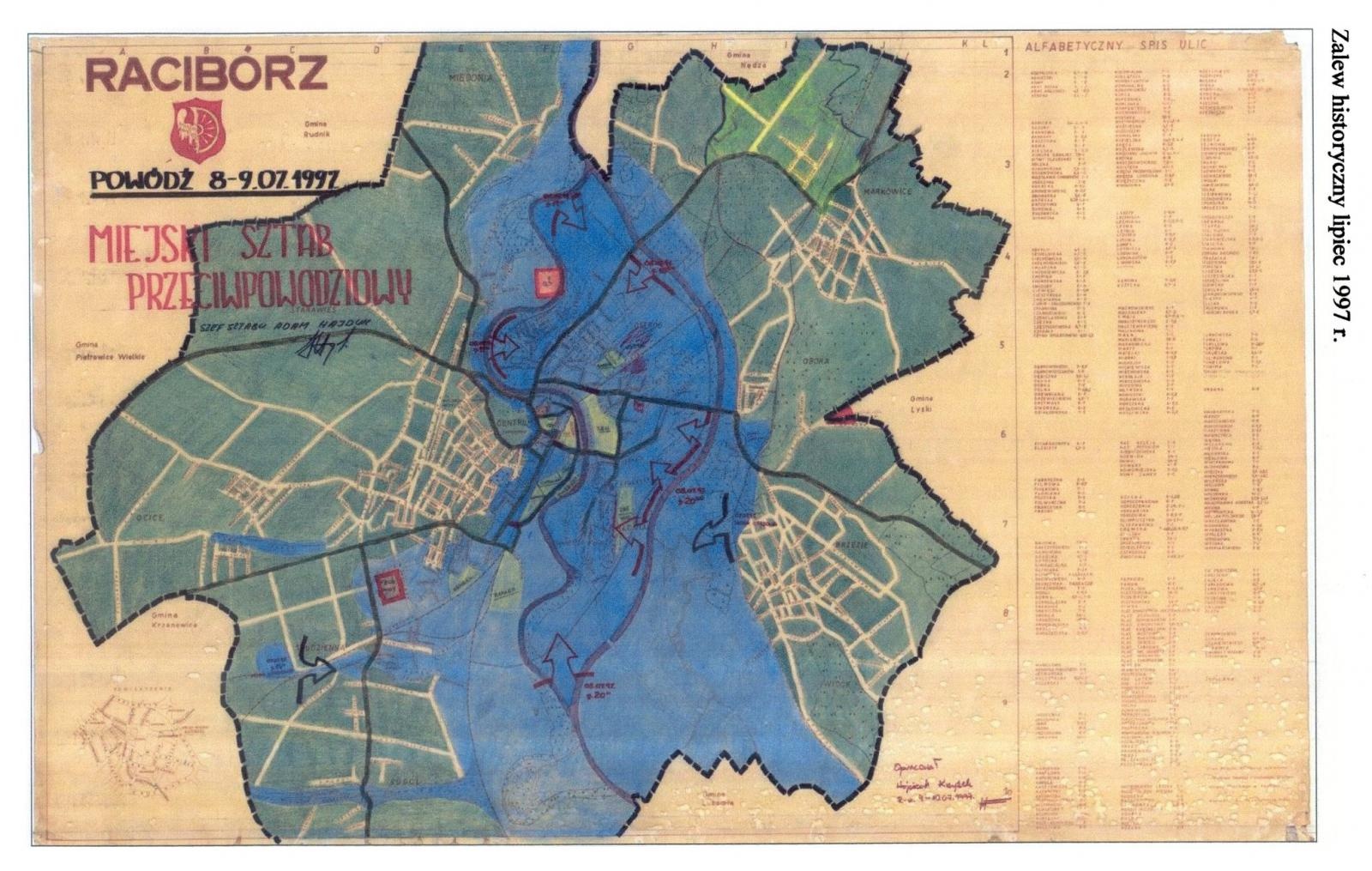 Zdjęcie w galerii na portalu naszraciborz.pl: 25 lat temu powódź zniszczyła tysiące książek i dwie raciborskie biblioteki wiadomości z regionu