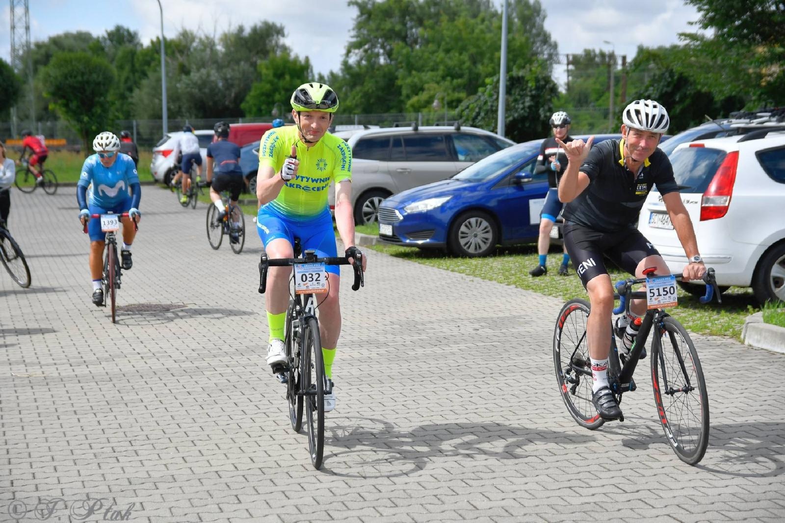 Zdjęcie w galerii na portalu naszraciborz.pl: Rajdy dla frajdy zawitały do Raciborza [FOTO i WIDEO] wiadomości z regionu