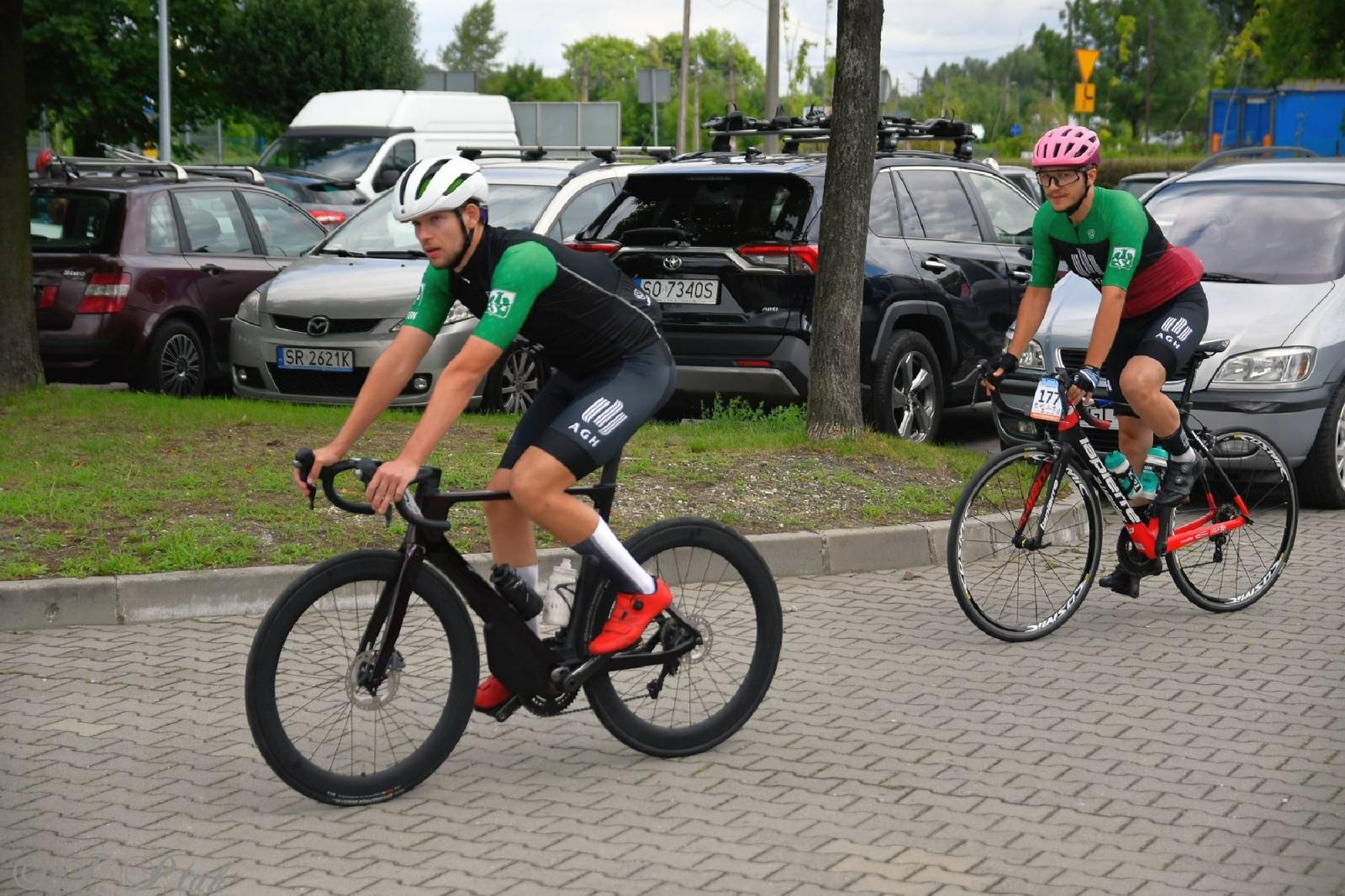 Zdjęcie w galerii na portalu naszraciborz.pl: Rajdy dla frajdy zawitały do Raciborza [FOTO i WIDEO] wiadomości z regionu