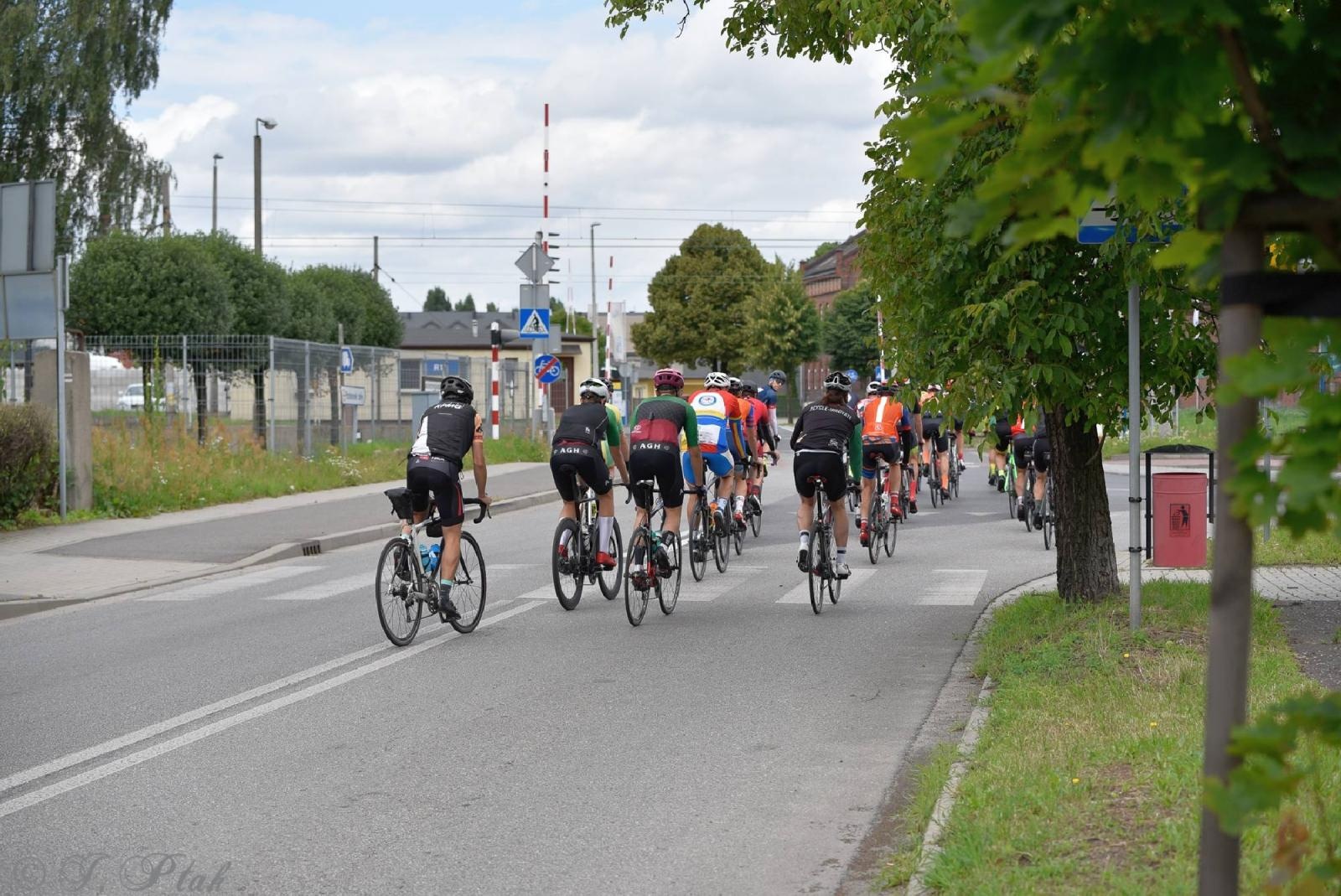 Zdjęcie w galerii na portalu naszraciborz.pl: Rajdy dla frajdy zawitały do Raciborza [FOTO i WIDEO] wiadomości z regionu