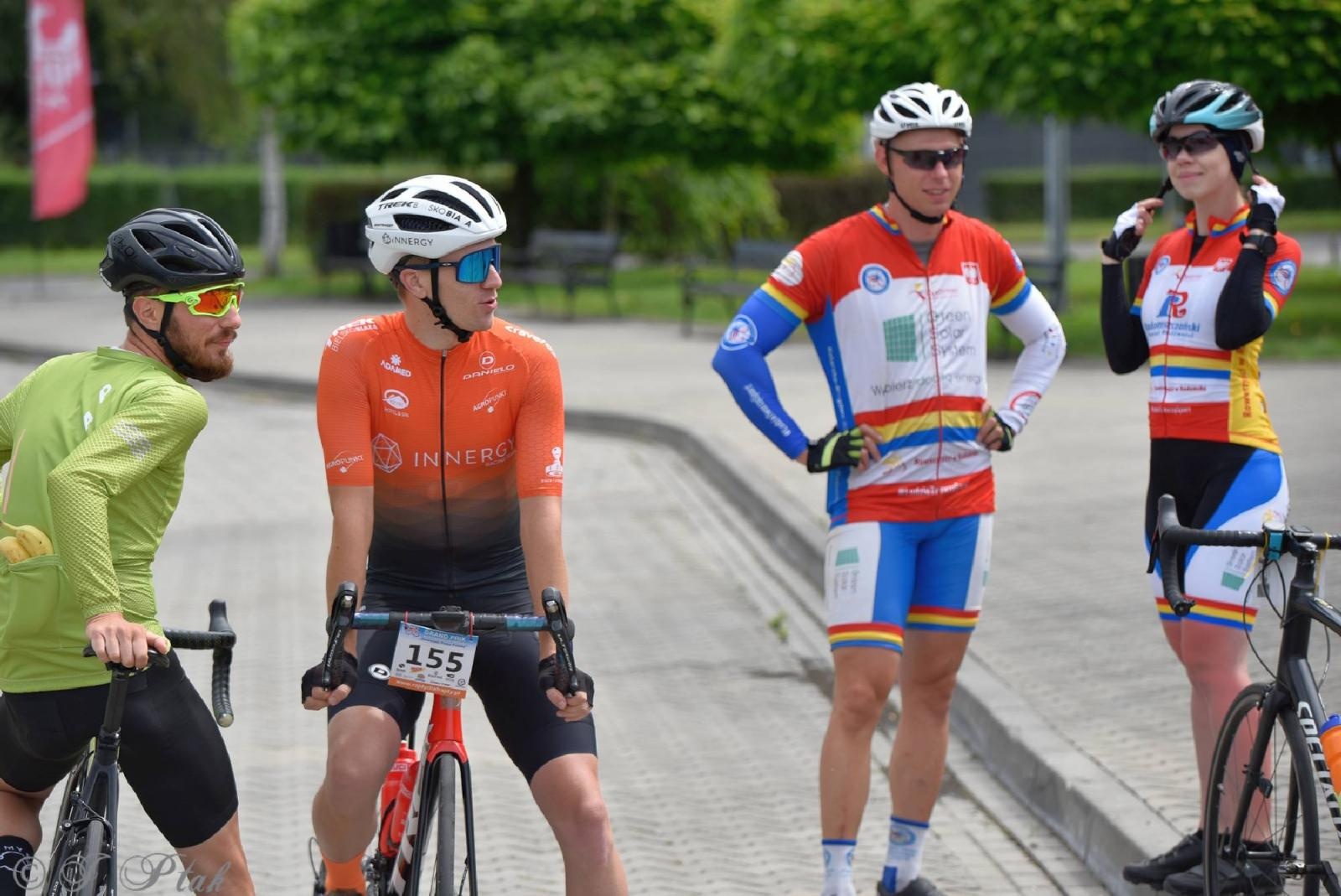 Zdjęcie w galerii na portalu naszraciborz.pl: Rajdy dla frajdy zawitały do Raciborza [FOTO i WIDEO] wiadomości z regionu