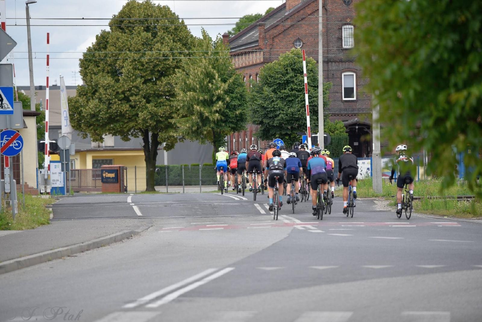 Zdjęcie w galerii na portalu naszraciborz.pl: Rajdy dla frajdy zawitały do Raciborza [FOTO i WIDEO] wiadomości z regionu