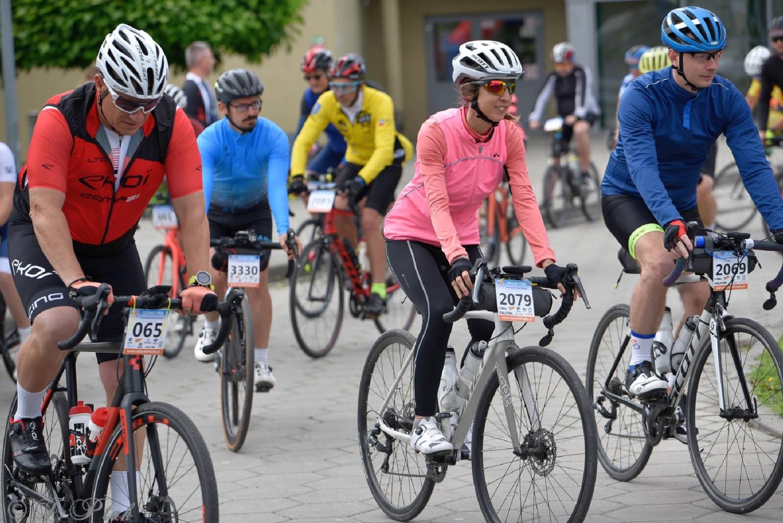 Zdjęcie w galerii na portalu naszraciborz.pl: Rajdy dla frajdy zawitały do Raciborza [FOTO i WIDEO] wiadomości z regionu