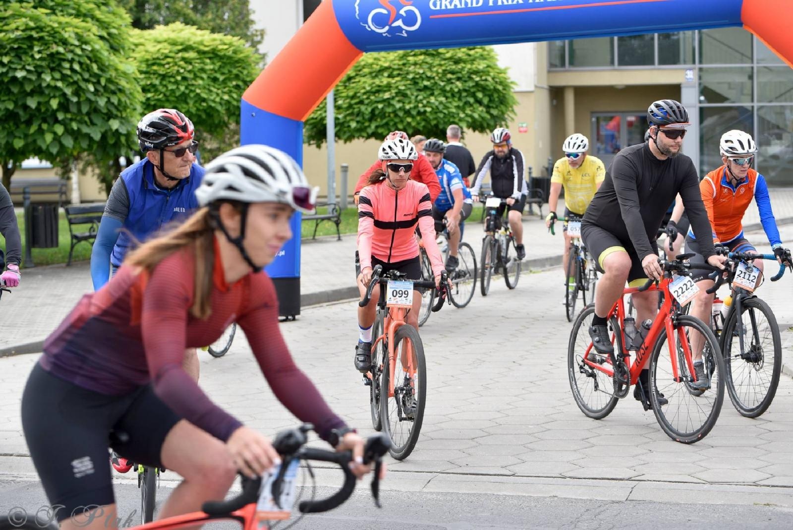Zdjęcie w galerii na portalu naszraciborz.pl: Rajdy dla frajdy zawitały do Raciborza [FOTO i WIDEO] wiadomości z regionu