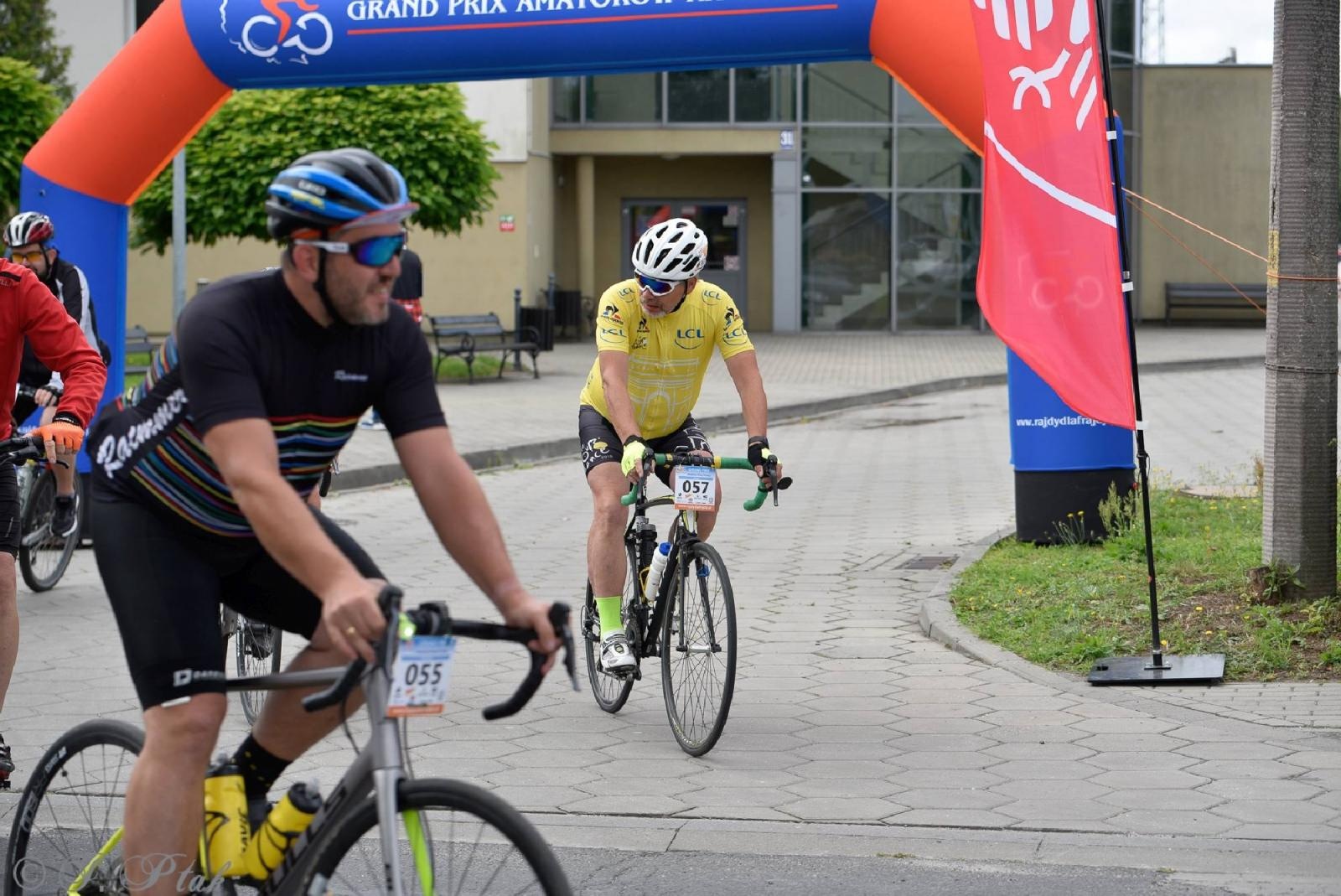 Zdjęcie w galerii na portalu naszraciborz.pl: Rajdy dla frajdy zawitały do Raciborza [FOTO i WIDEO] wiadomości z regionu
