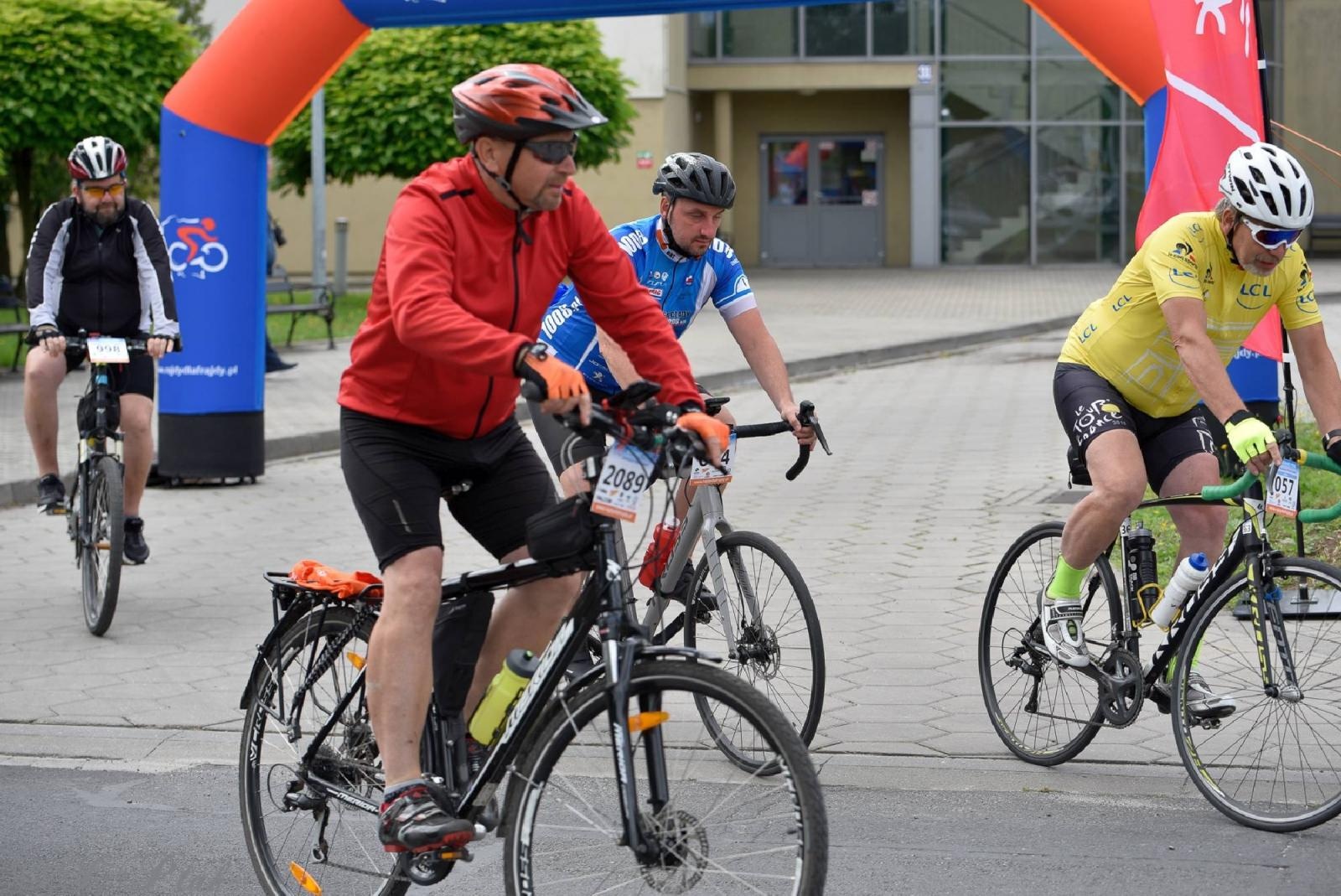 Zdjęcie w galerii na portalu naszraciborz.pl: Rajdy dla frajdy zawitały do Raciborza [FOTO i WIDEO] wiadomości z regionu