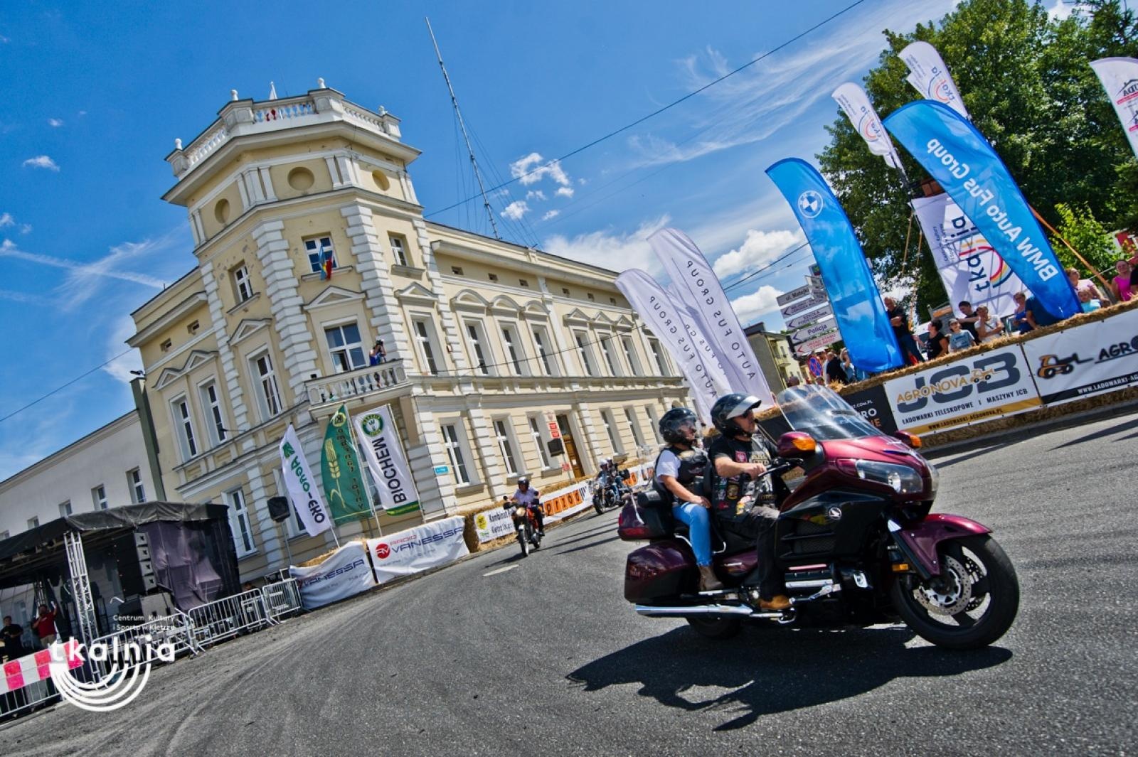 Zdjęcie w galerii na portalu naszraciborz.pl: 62. uliczna runda Drift Open w Kietrzu - polskie Goodwood [FOTO i WIDEO] wiadomości z regionu