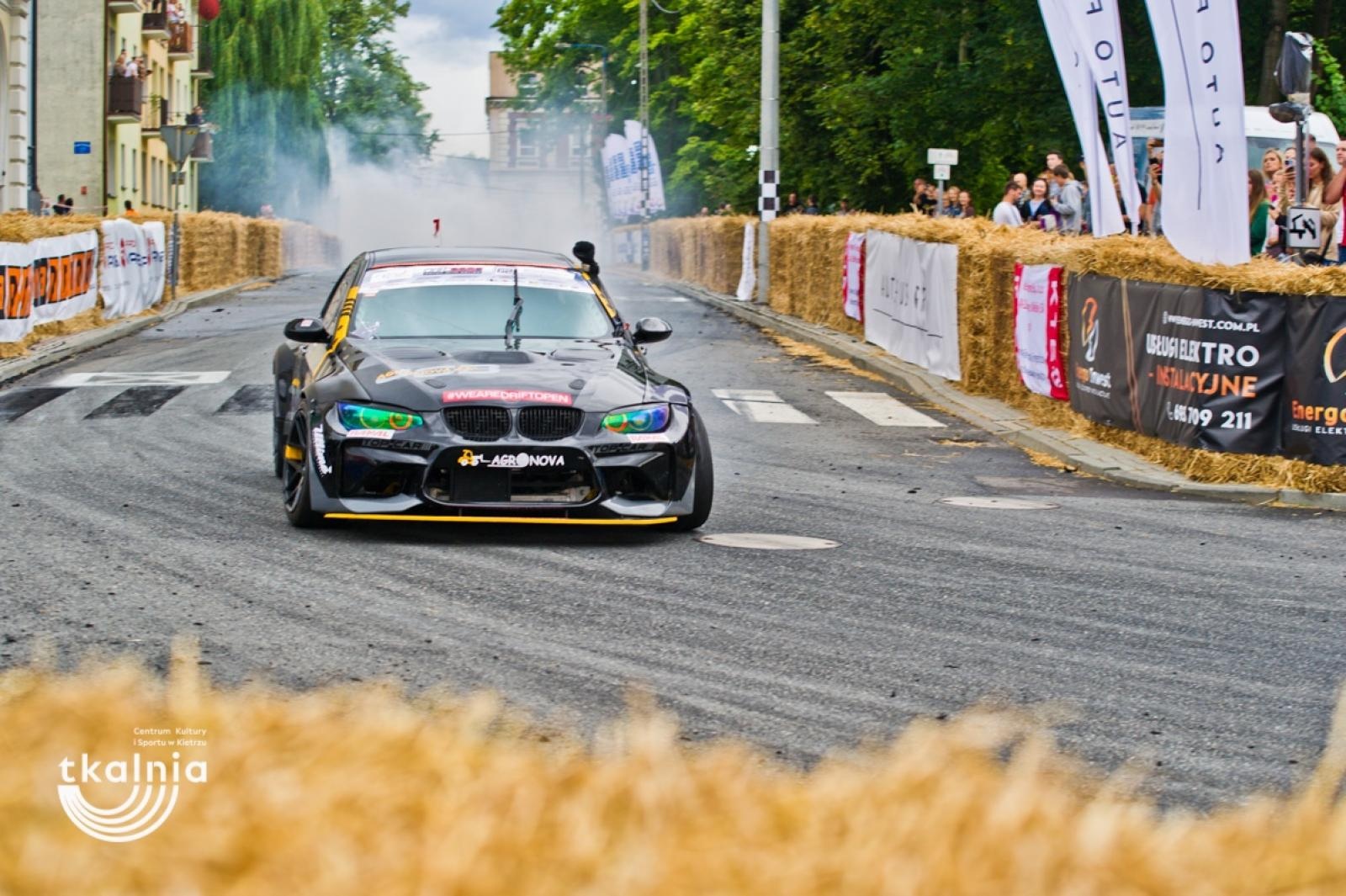 Zdjęcie w galerii na portalu naszraciborz.pl: 62. uliczna runda Drift Open w Kietrzu - polskie Goodwood [FOTO i WIDEO] wiadomości z regionu