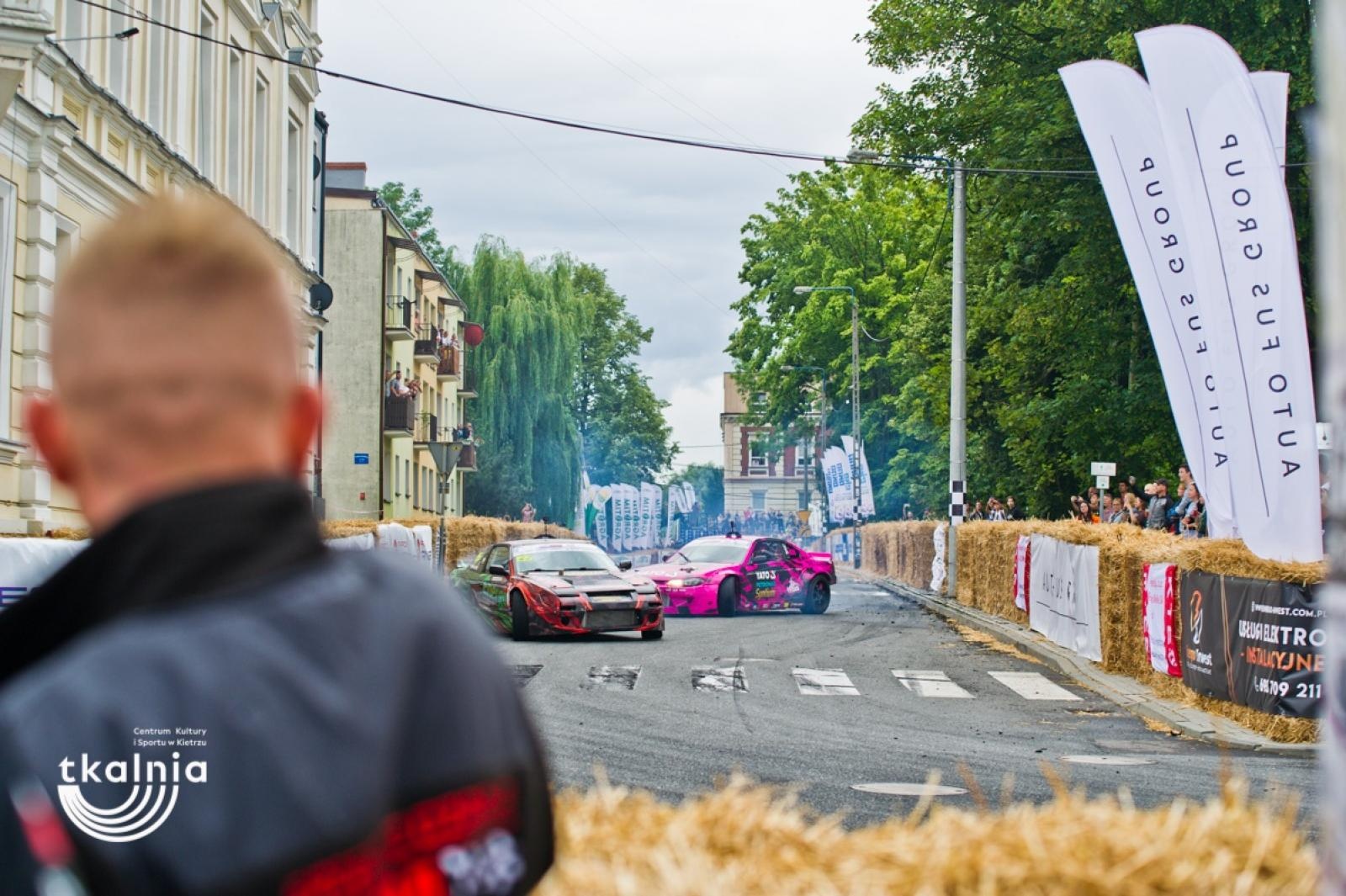Zdjęcie w galerii na portalu naszraciborz.pl: 62. uliczna runda Drift Open w Kietrzu - polskie Goodwood [FOTO i WIDEO] wiadomości z regionu