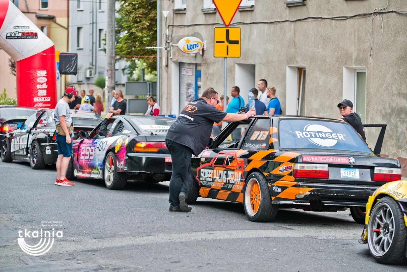 Zdjęcie w galerii na portalu naszraciborz.pl: 62. uliczna runda Drift Open w Kietrzu - polskie Goodwood [FOTO i WIDEO] wiadomości z regionu