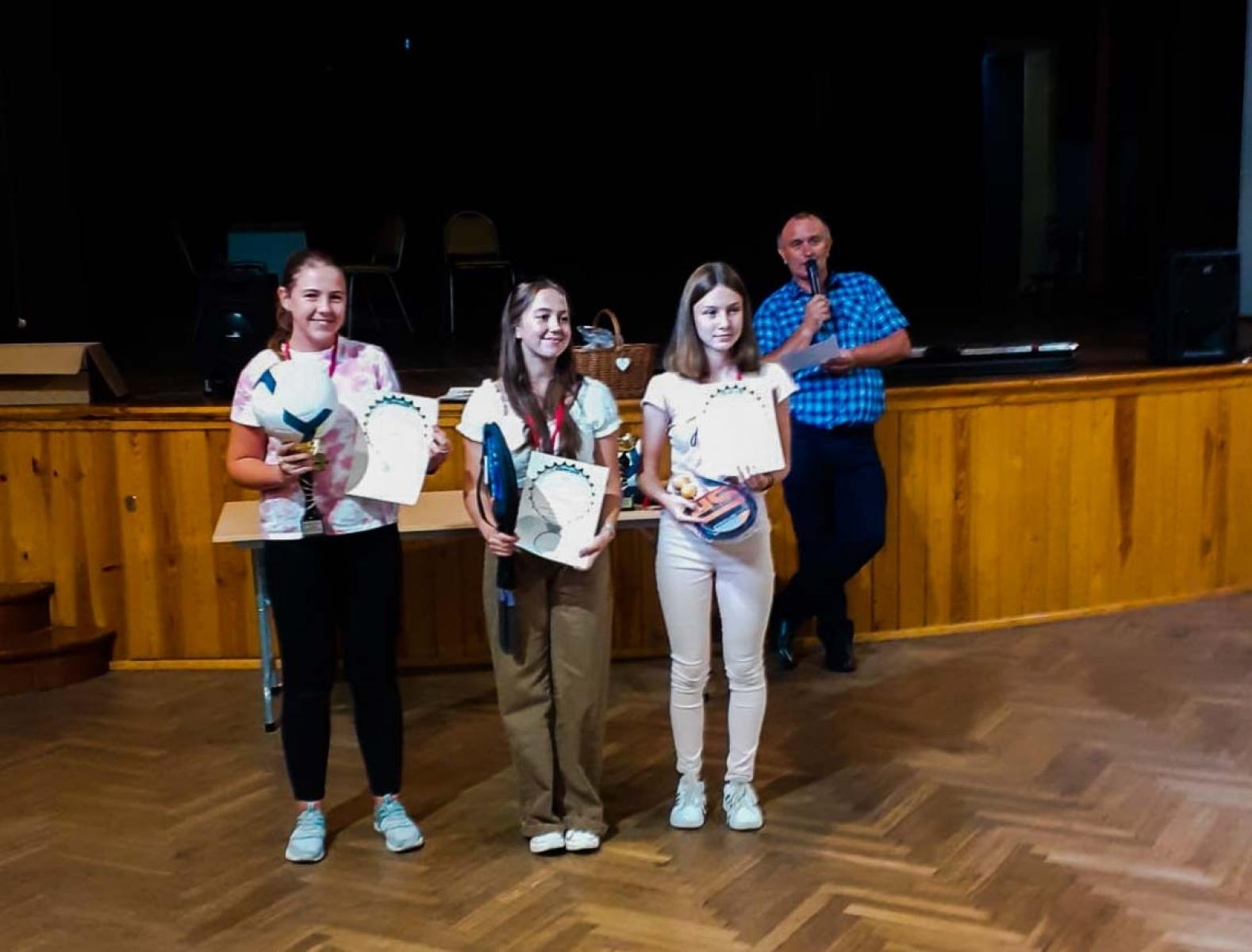 Zdjęcie w galerii na portalu naszraciborz.pl: W Krzanowicach odbyła się KAPSLOMANIA. Nagrodzono najładniejsze ogródki wiadomości z regionu