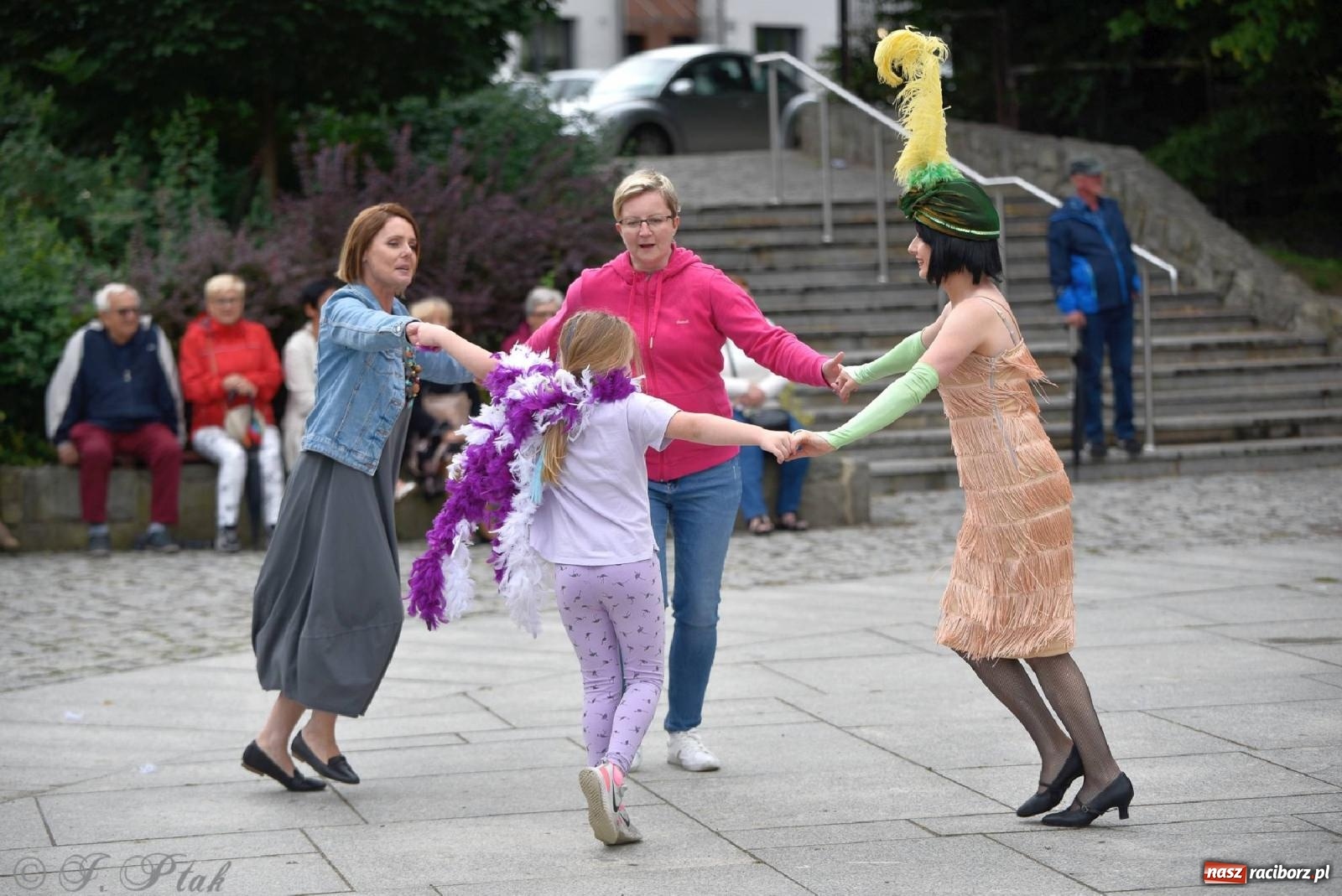 Zdjęcie w galerii na portalu naszraciborz.pl: Lata 20., lata 30. w raciborskim plenerze wiadomości z regionu