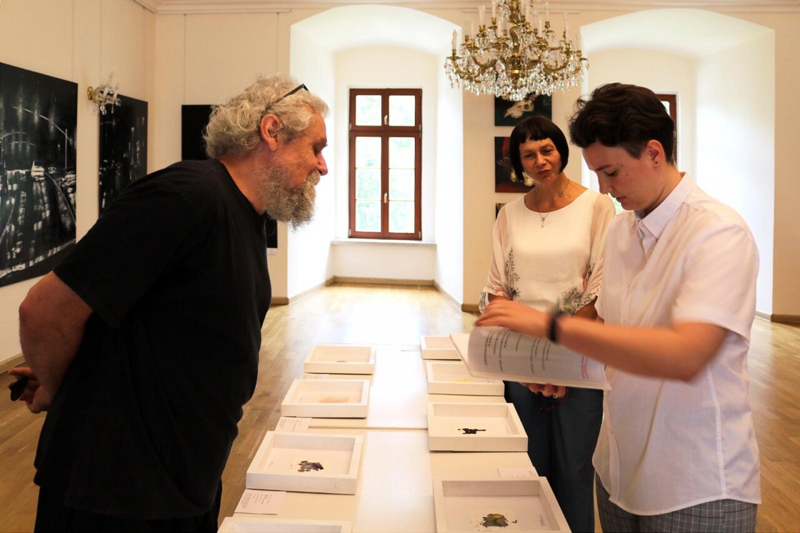 Zdjęcie w galerii na portalu naszraciborz.pl: DYPLOMY 2022 - studenckie obrony na zamku wiadomości z regionu