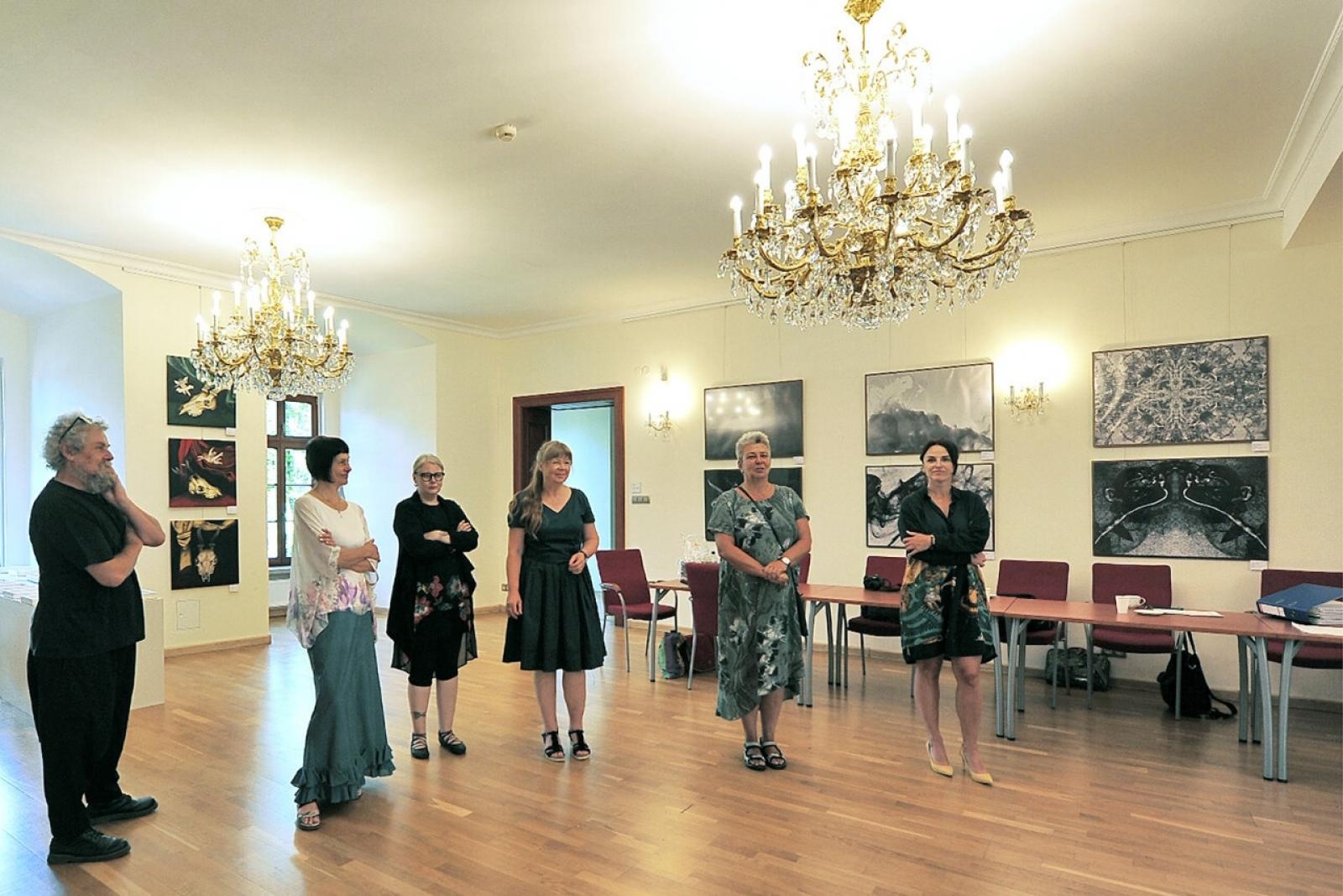 Zdjęcie w galerii na portalu naszraciborz.pl: DYPLOMY 2022 - studenckie obrony na zamku wiadomości z regionu