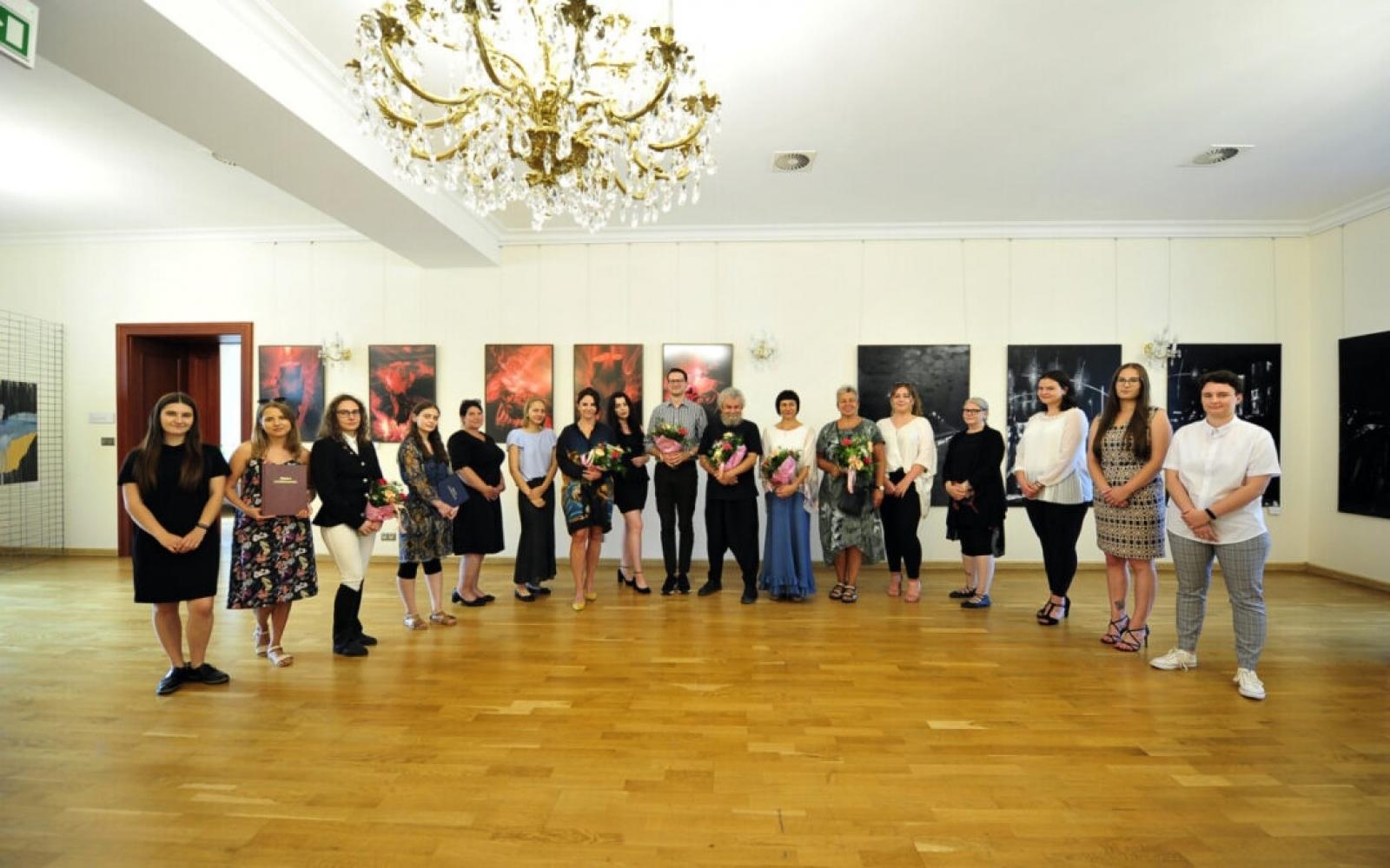 Zdjęcie w galerii na portalu naszraciborz.pl: DYPLOMY 2022 - studenckie obrony na zamku wiadomości z regionu