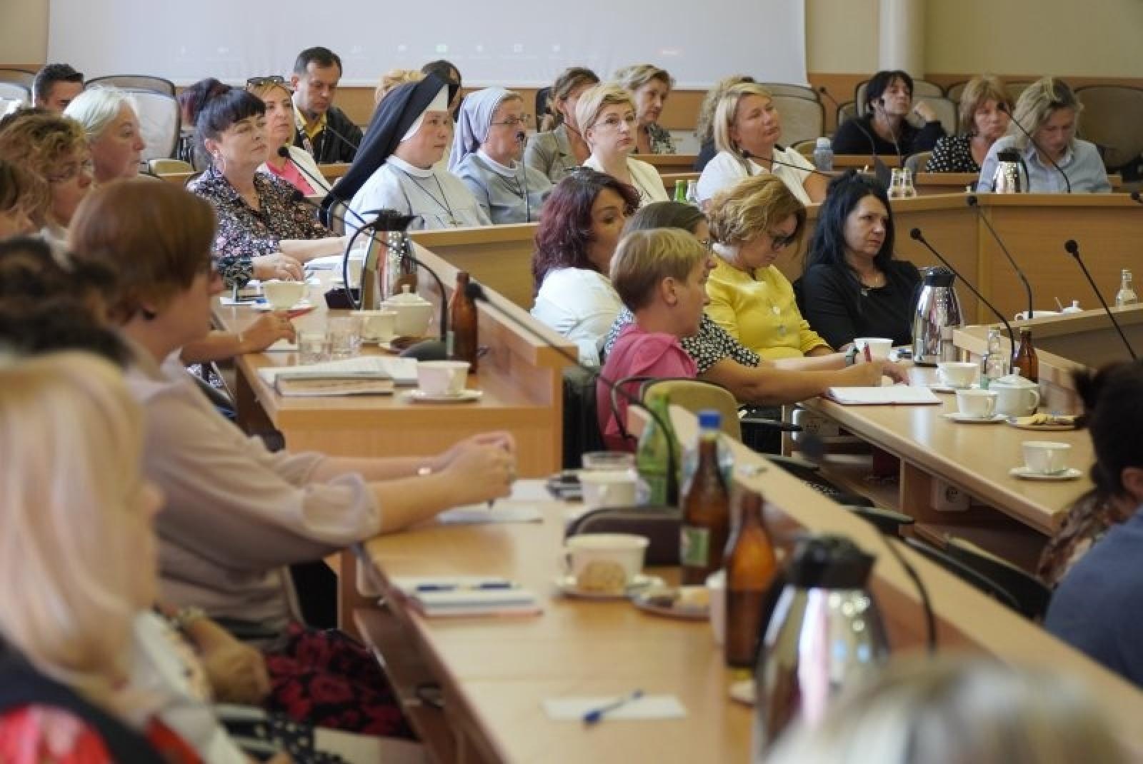 Zdjęcie w galerii na portalu naszraciborz.pl: O strategii rozwoju usług społecznych w raciborskim magistracie wiadomości z regionu