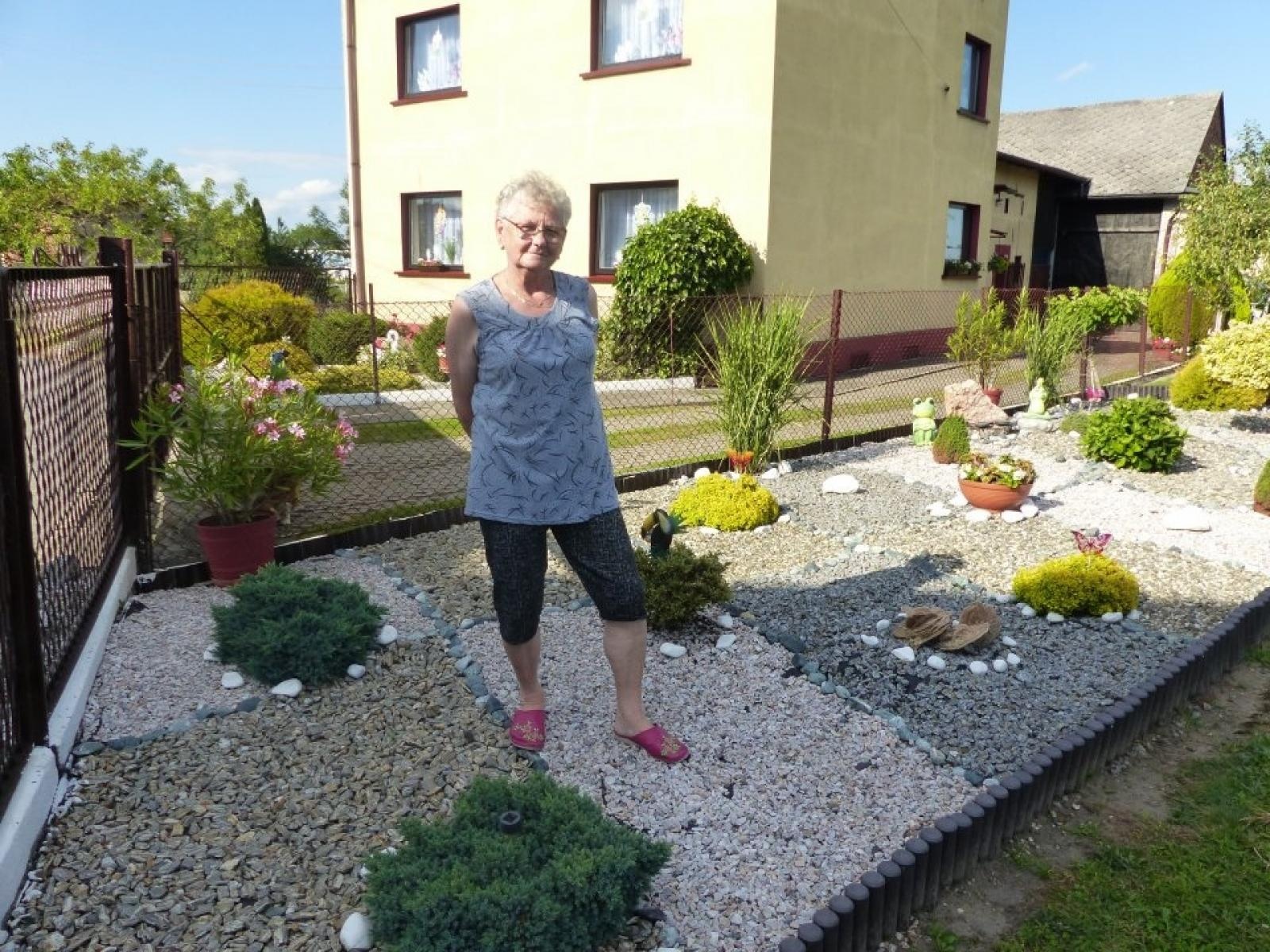 Zdjęcie w galerii na portalu naszraciborz.pl: Najładniejsze ogrody sołectwa Moravia w Krzanowicach w TVP wiadomości z regionu