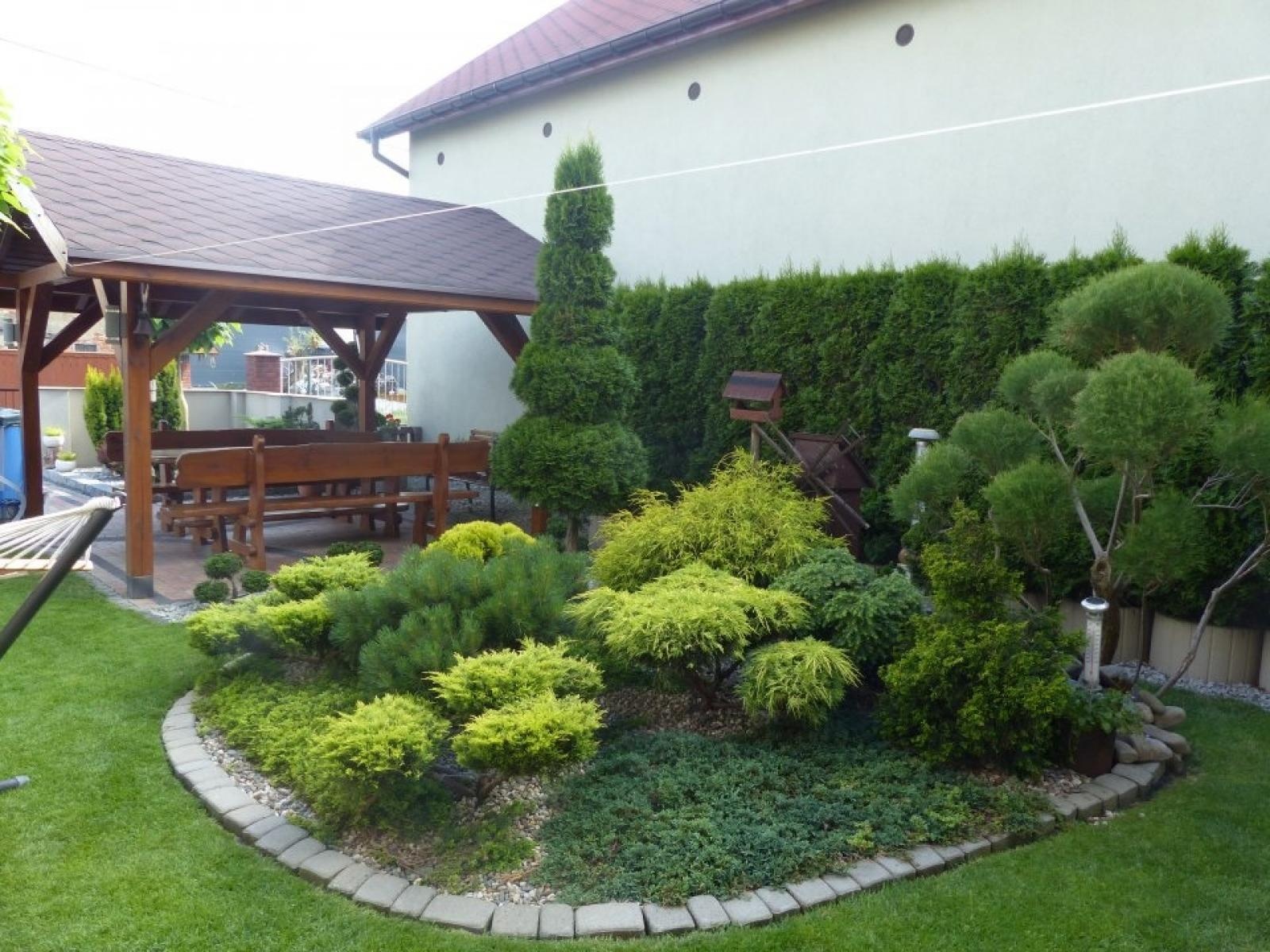 Zdjęcie w galerii na portalu naszraciborz.pl: Najładniejsze ogrody sołectwa Moravia w Krzanowicach w TVP wiadomości z regionu