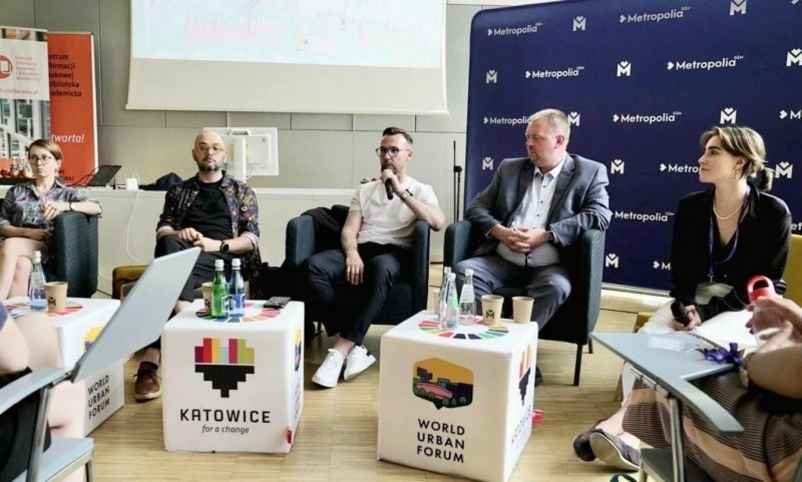 Zdjęcie w galerii na portalu naszraciborz.pl: Wiceprezydent D. Wacławczyk na World Urban Forum 11 wiadomości z regionu