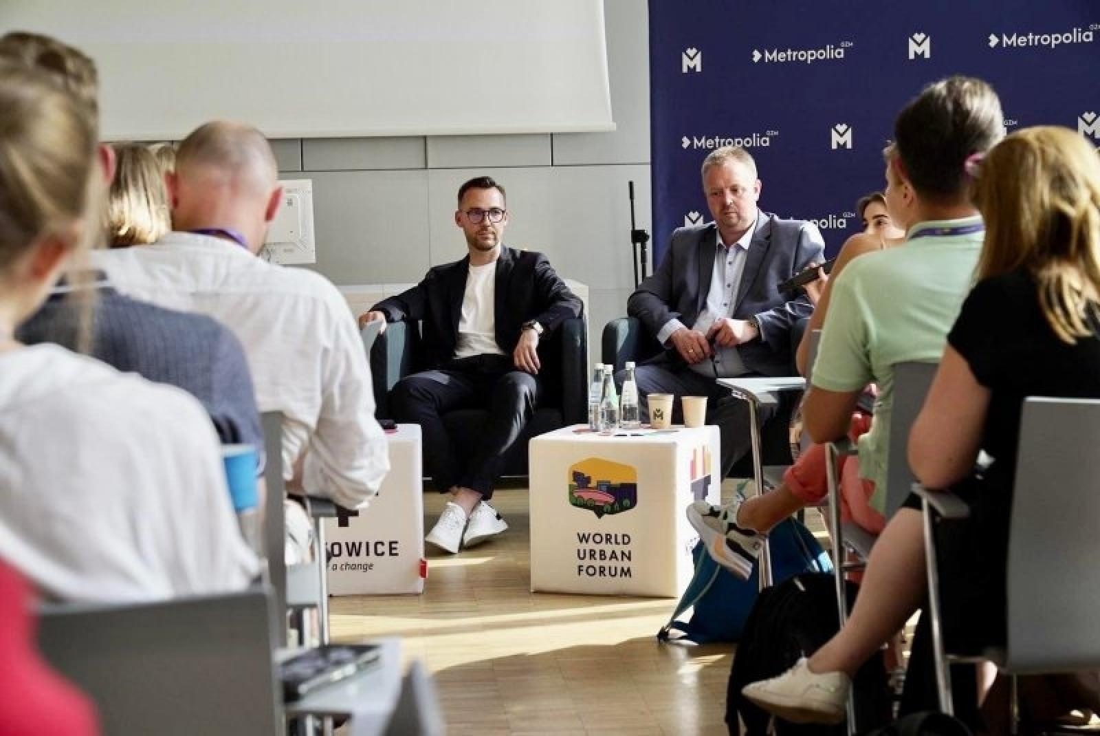 Zdjęcie w galerii na portalu naszraciborz.pl: Wiceprezydent D. Wacławczyk na World Urban Forum 11 wiadomości z regionu