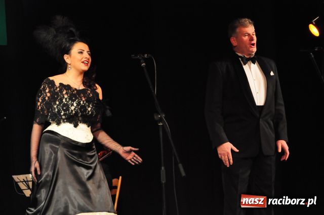 Zdjęcie w galerii na portalu naszraciborz.pl: Wolontariusze Roku 2010 wiadomości z regionu