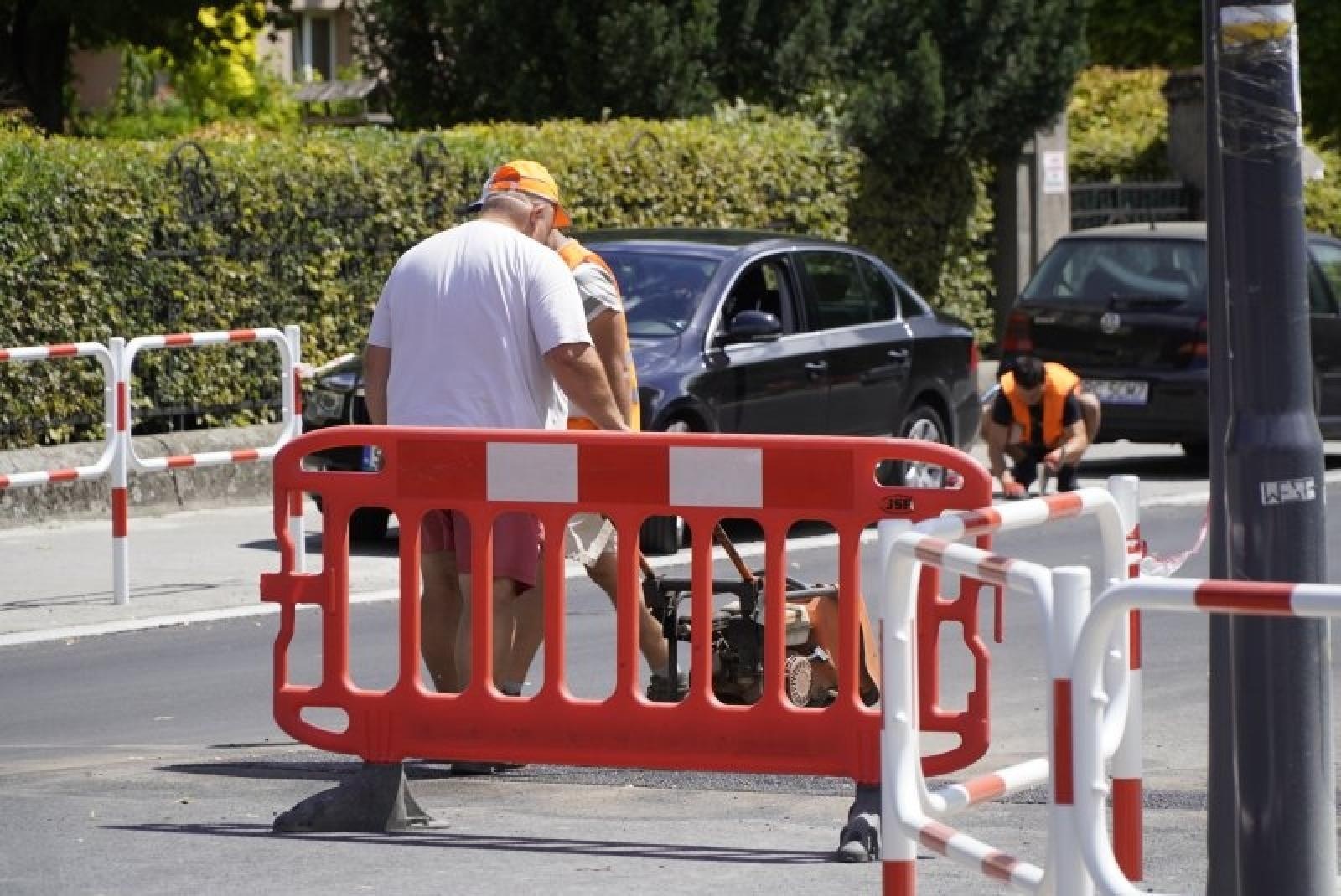 Zdjęcie w galerii na portalu naszraciborz.pl: Prace przy Słowackiego-Ogrodowej-Karola Miarki finiszują wiadomości z regionu