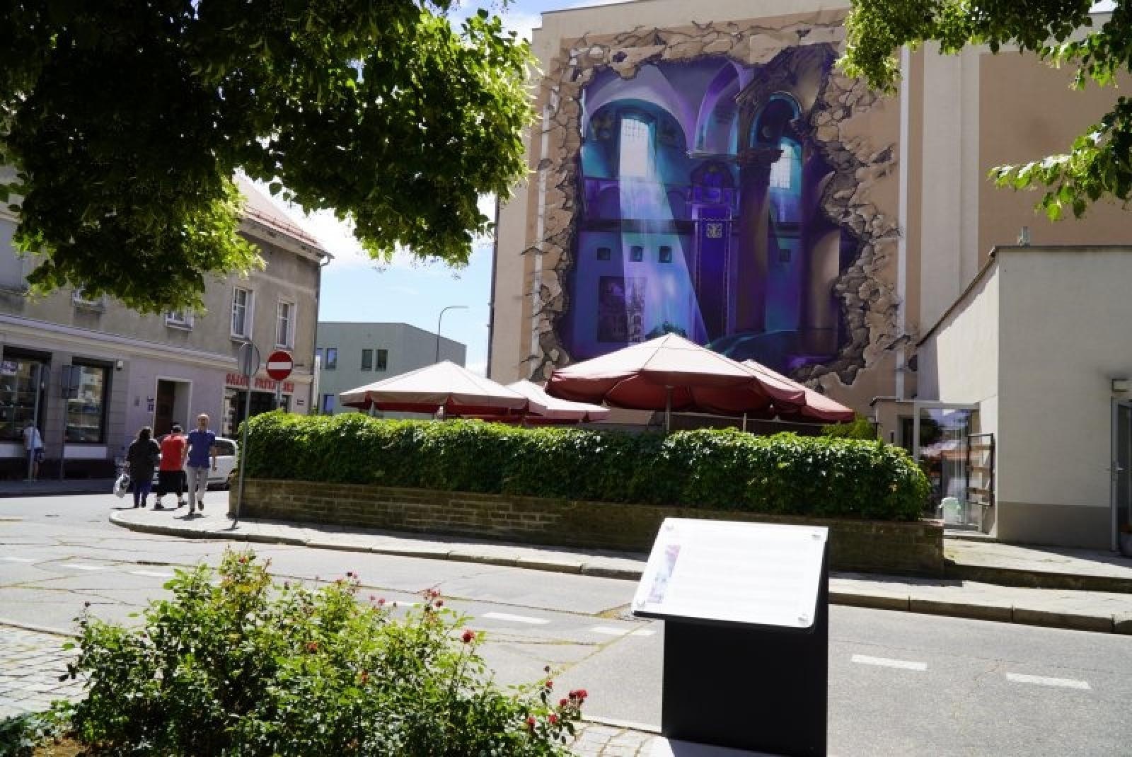 Zdjęcie w galerii na portalu naszraciborz.pl: Racibórz Retro: więcej tablic odkrywa przeszłość miasta wiadomości z regionu